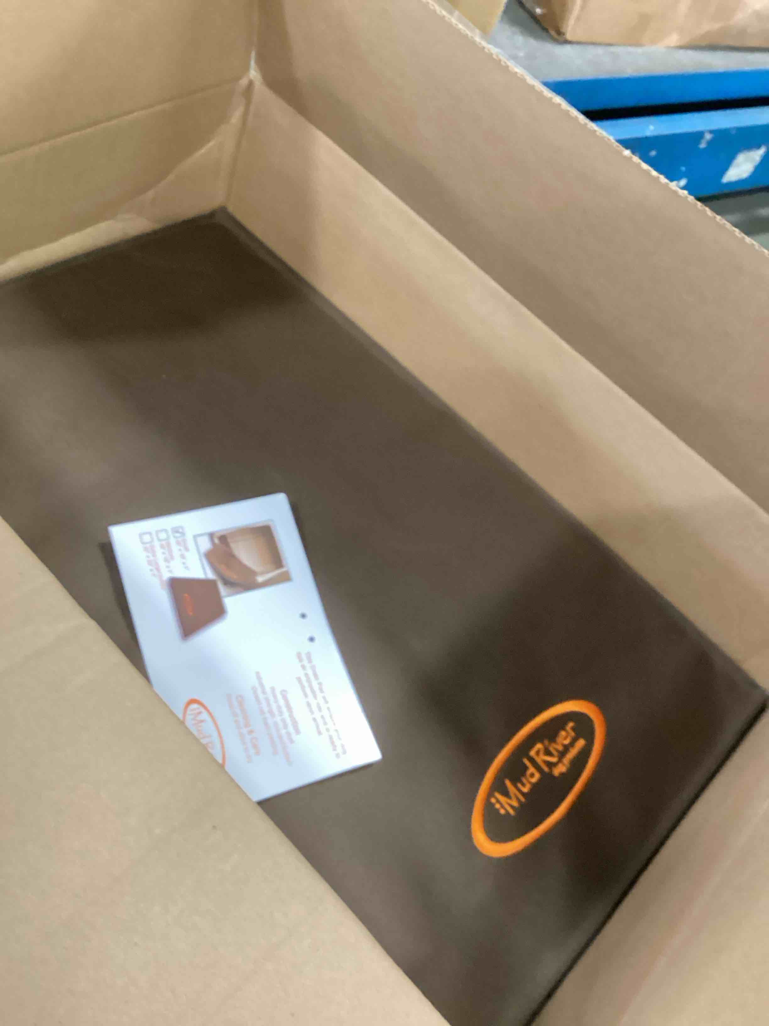 https://s3.amazonaws.com/lotting-images-prod/bidfta/ORG6402758_1716230367806.jpeg
