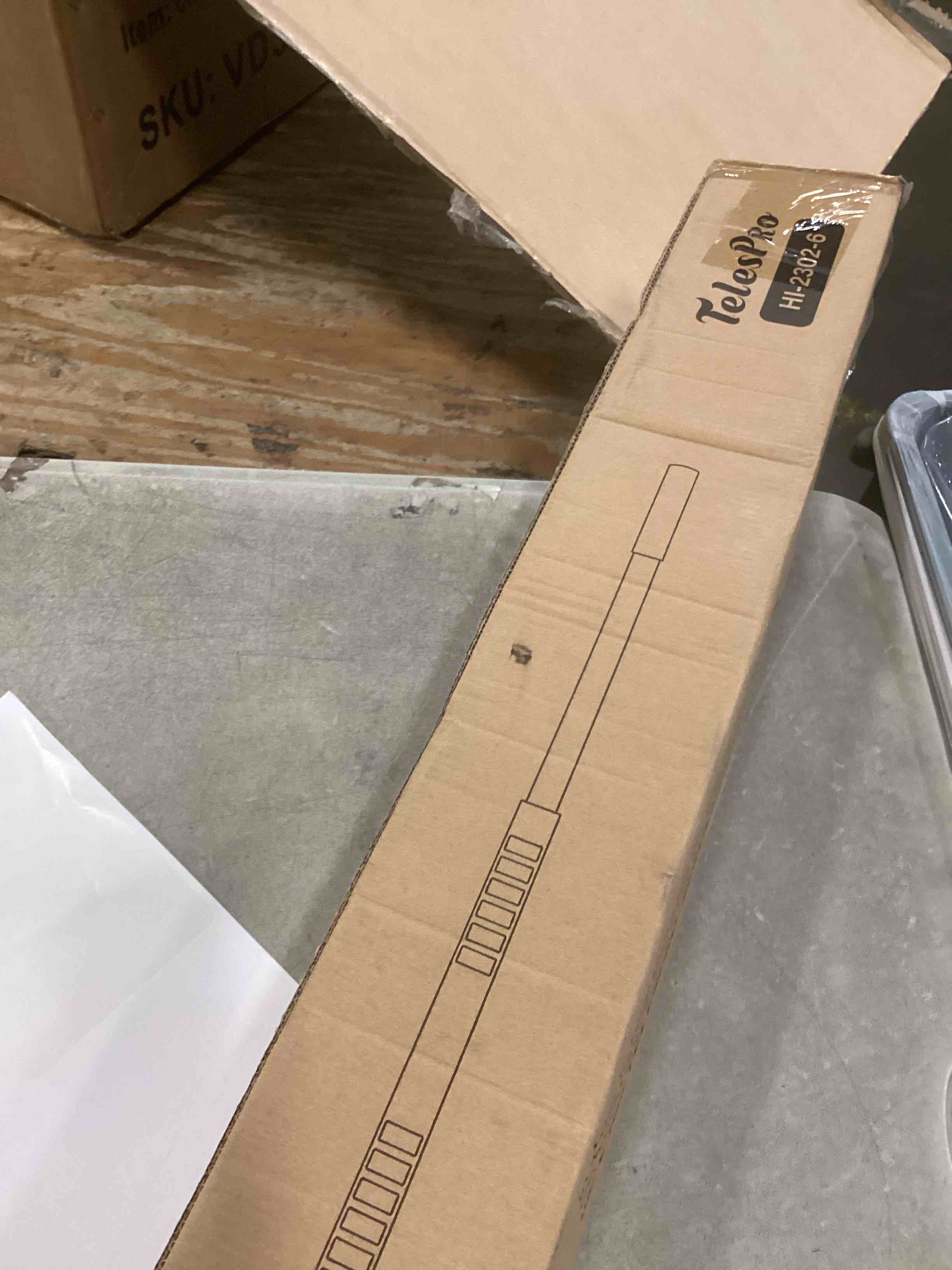 https://s3.amazonaws.com/lotting-images-prod/bidfta/ORG6403440_1716474297376.jpeg