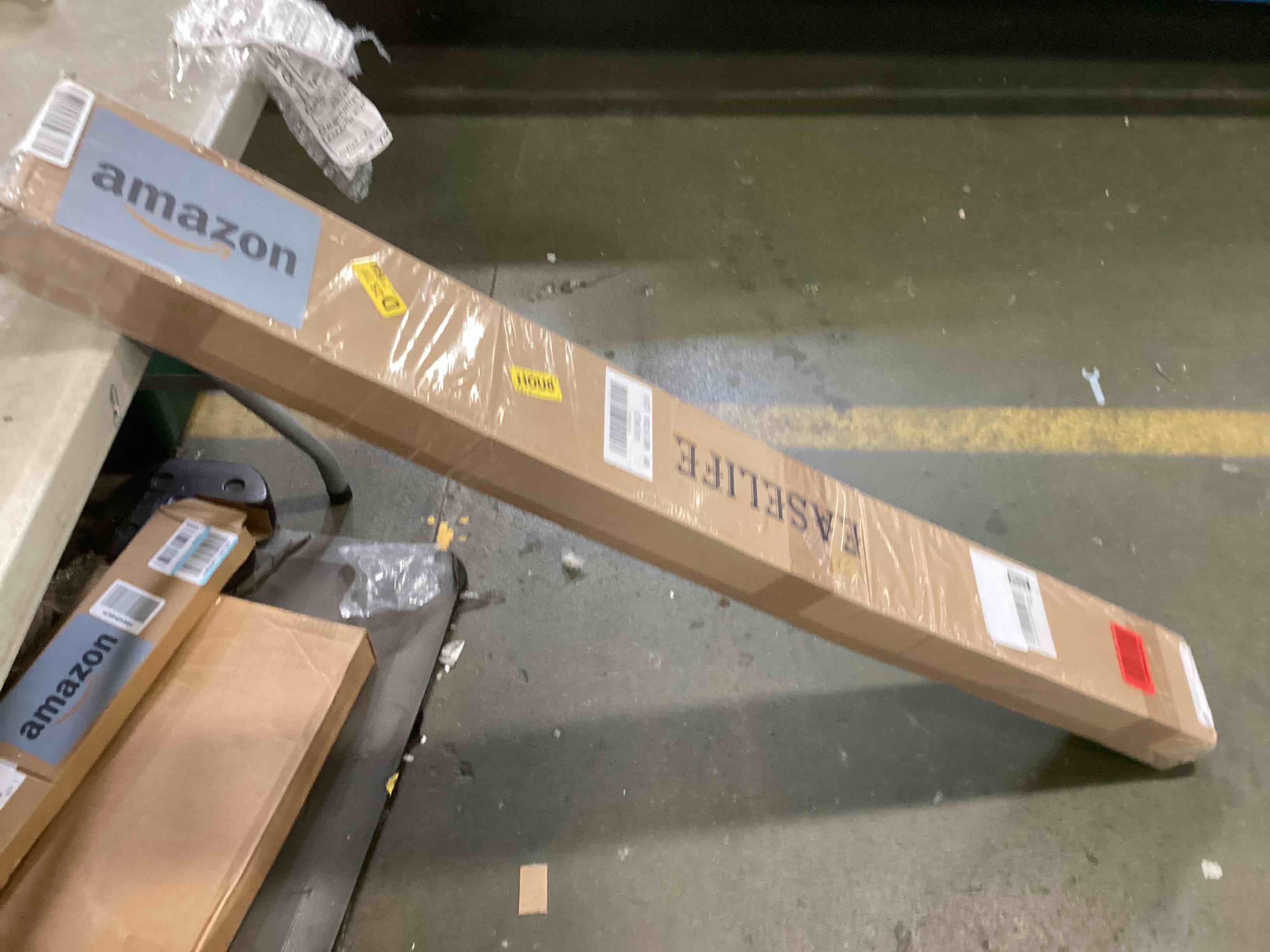 https://s3.amazonaws.com/lotting-images-prod/bidfta/ORG6403492_1716483556847.jpeg