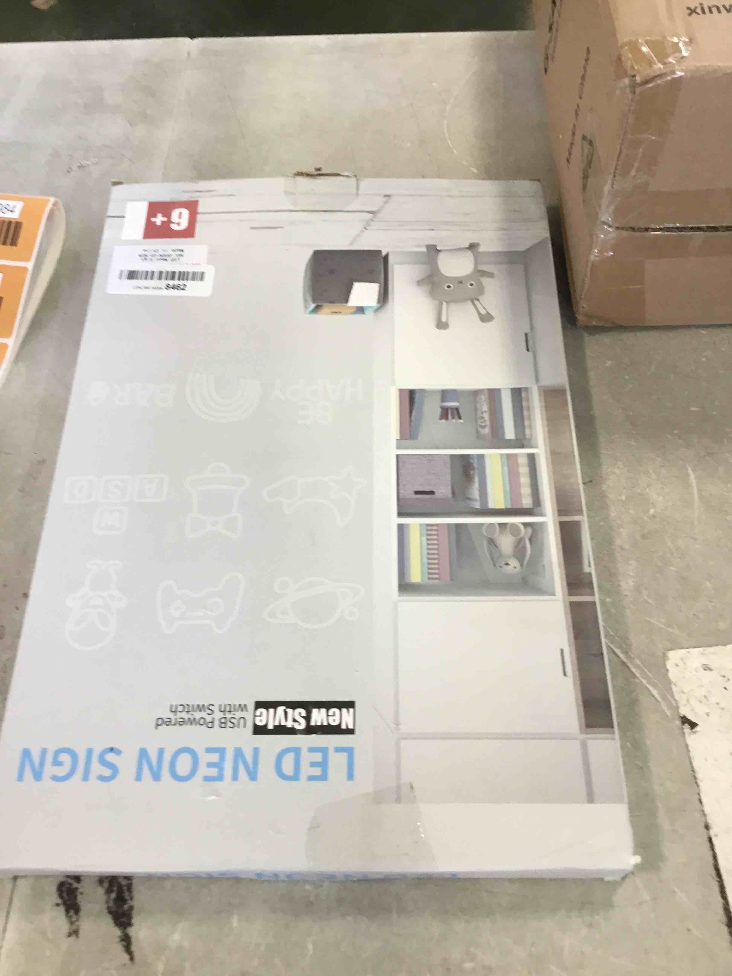 https://s3.amazonaws.com/lotting-images-prod/bidfta/ORG6404980_1718990839469.jpeg