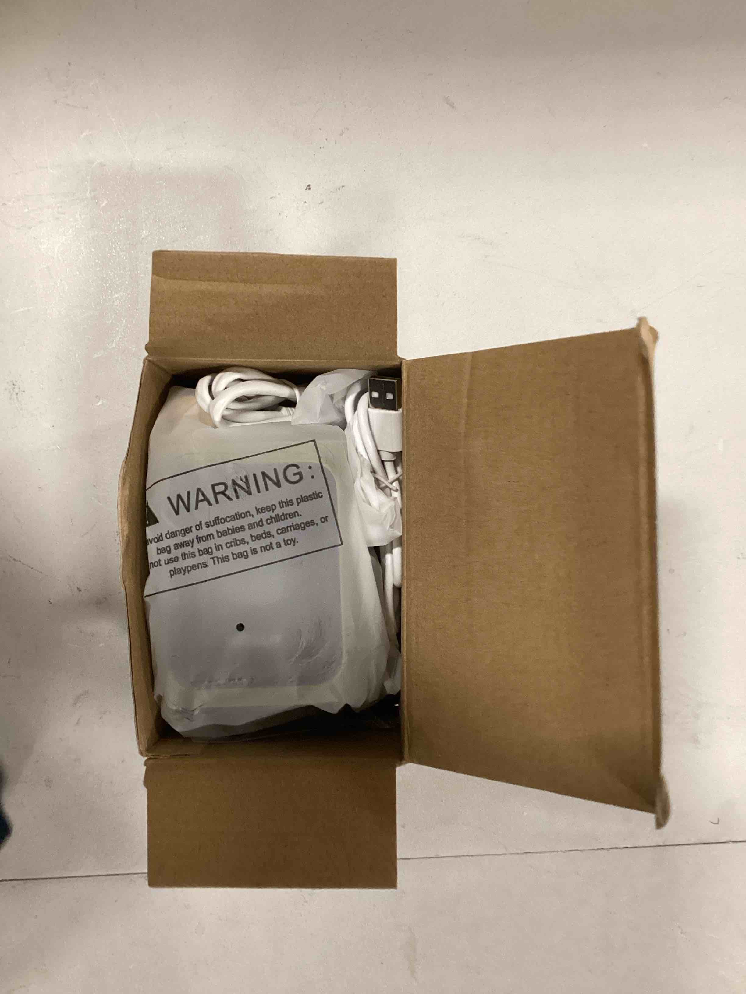 https://s3.amazonaws.com/lotting-images-prod/bidfta/ORG6405473_1718853594480.jpeg
