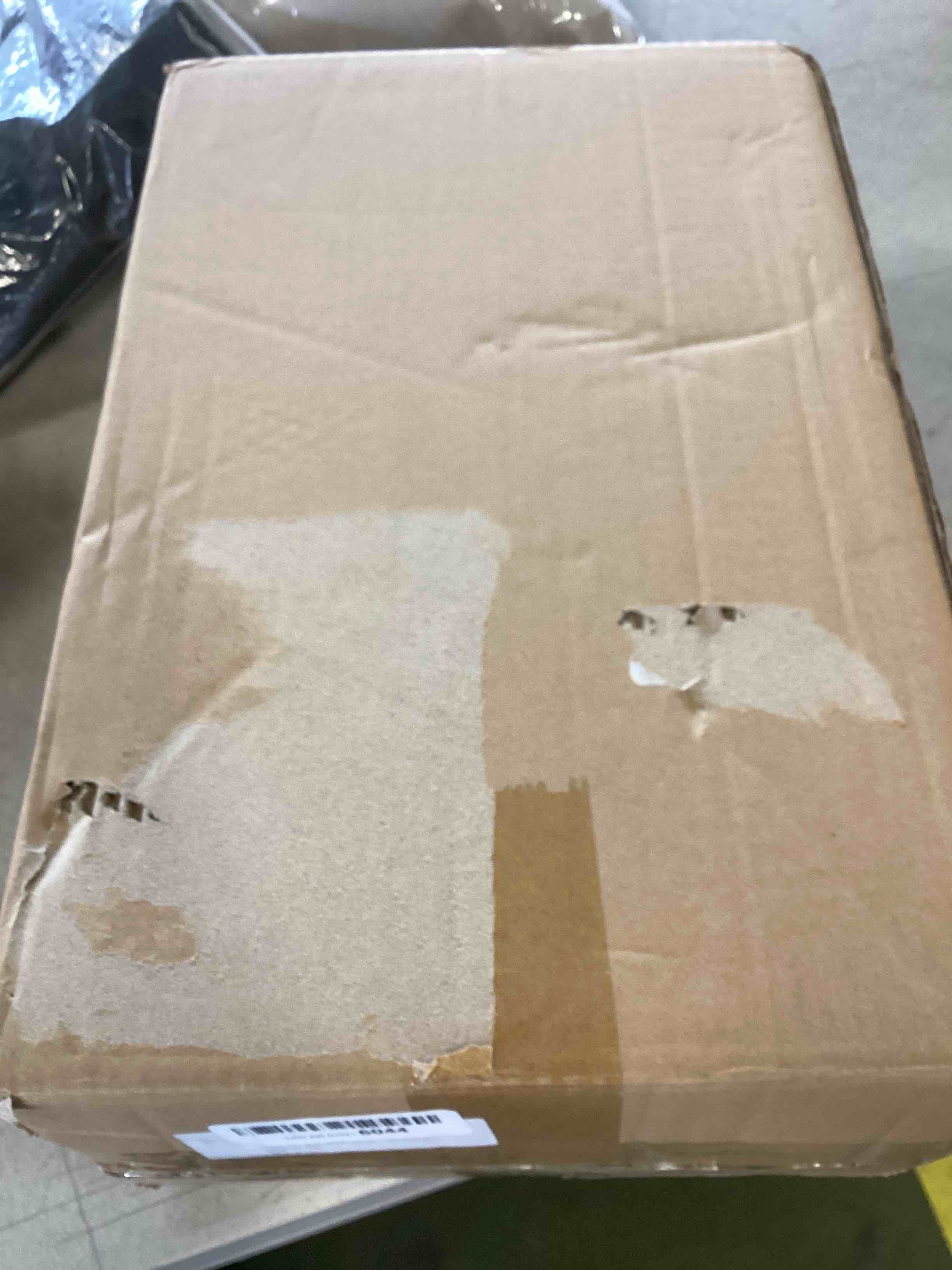 https://s3.amazonaws.com/lotting-images-prod/bidfta/ORG6407904_1719334269696.jpeg