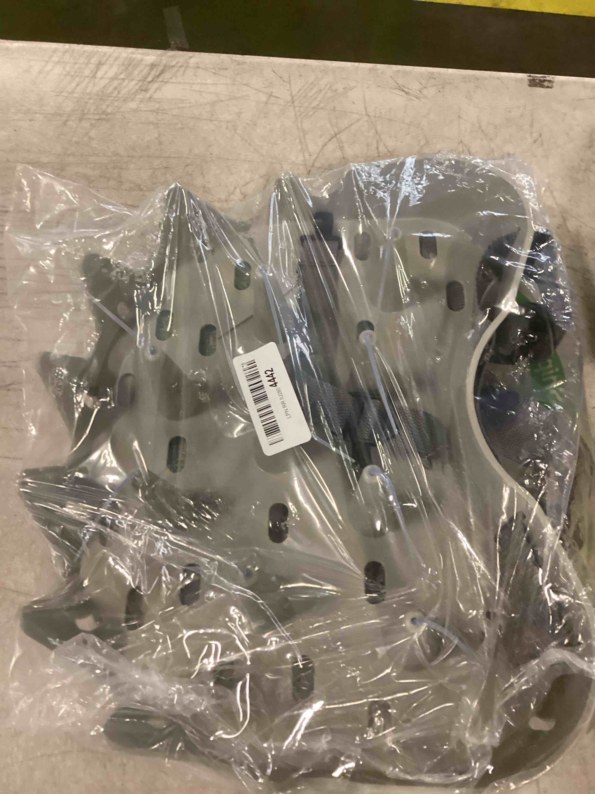 https://s3.amazonaws.com/lotting-images-prod/bidfta/ORG6408028_1719406563735.jpeg