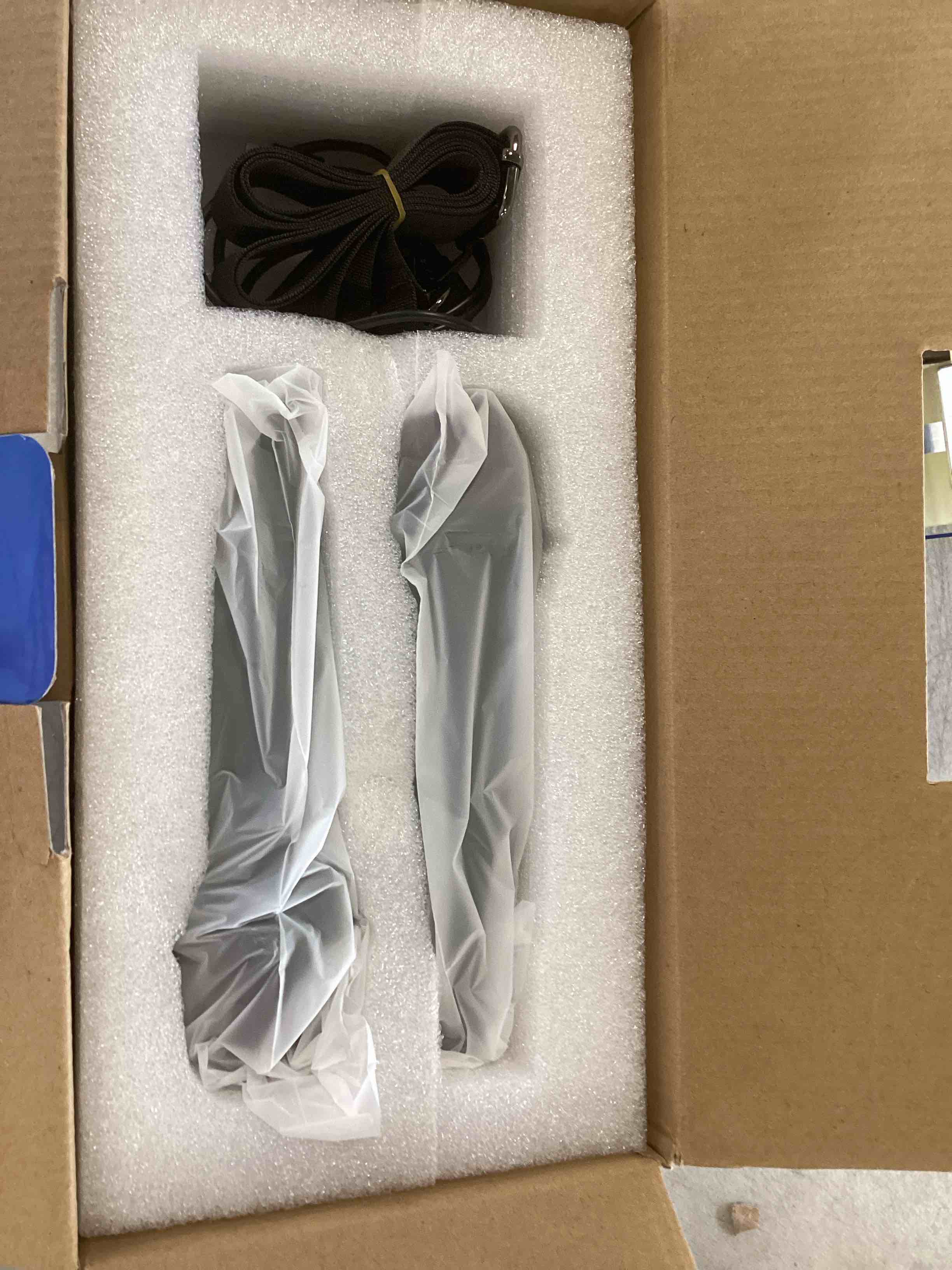 https://s3.amazonaws.com/lotting-images-prod/bidfta/ORG6408072_1719410124756.jpeg