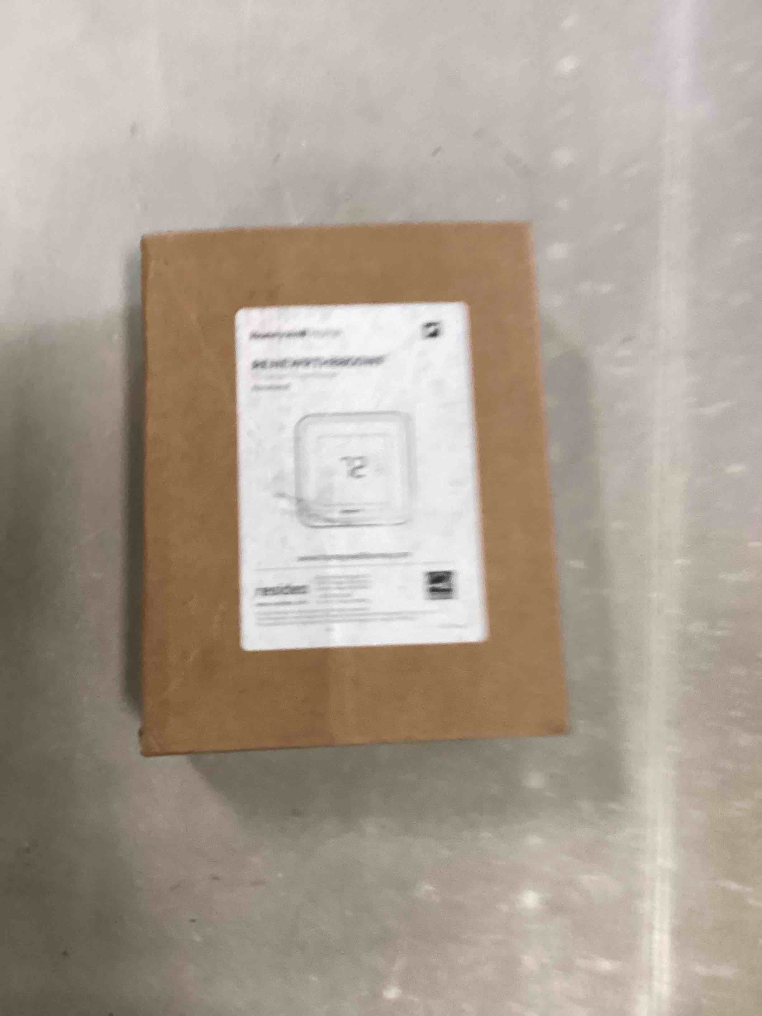 https://s3.amazonaws.com/lotting-images-prod/bidfta/ORG6408527_1718808067435.jpeg