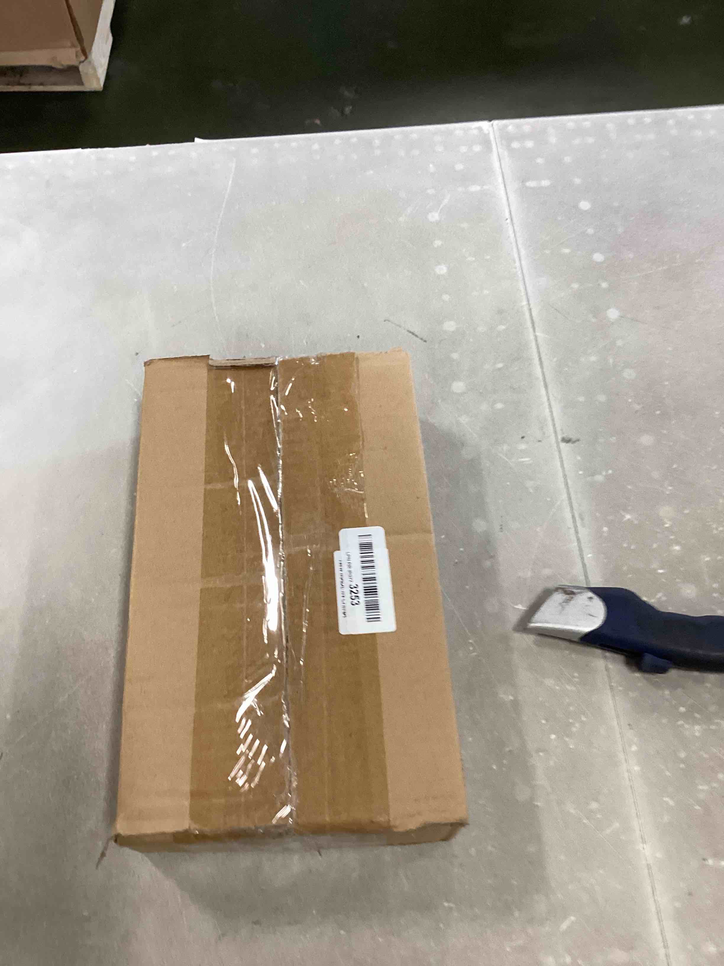 https://s3.amazonaws.com/lotting-images-prod/bidfta/ORG6408860_1718891550885.jpeg