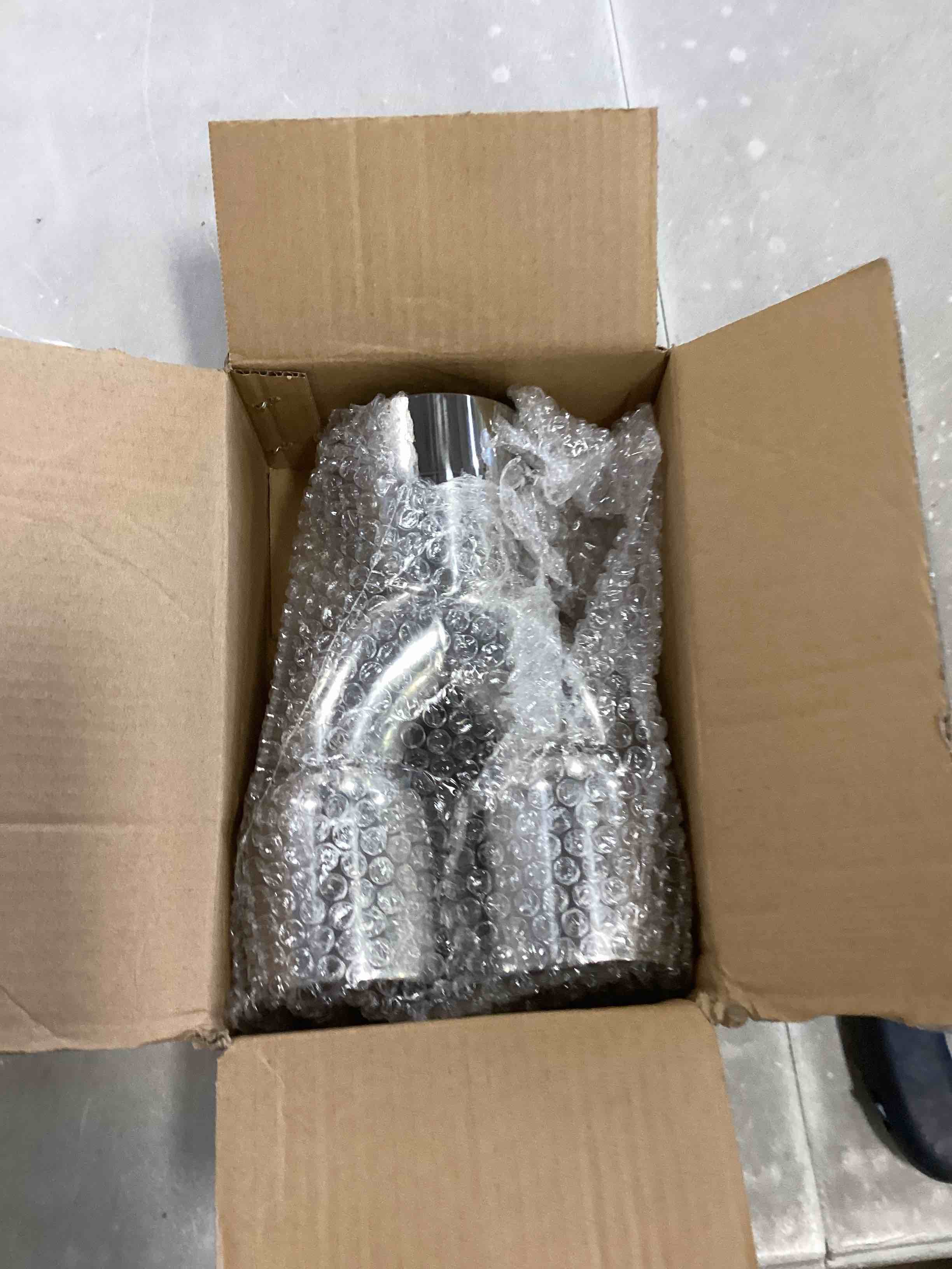 https://s3.amazonaws.com/lotting-images-prod/bidfta/ORG6408878_1718894383968.jpeg