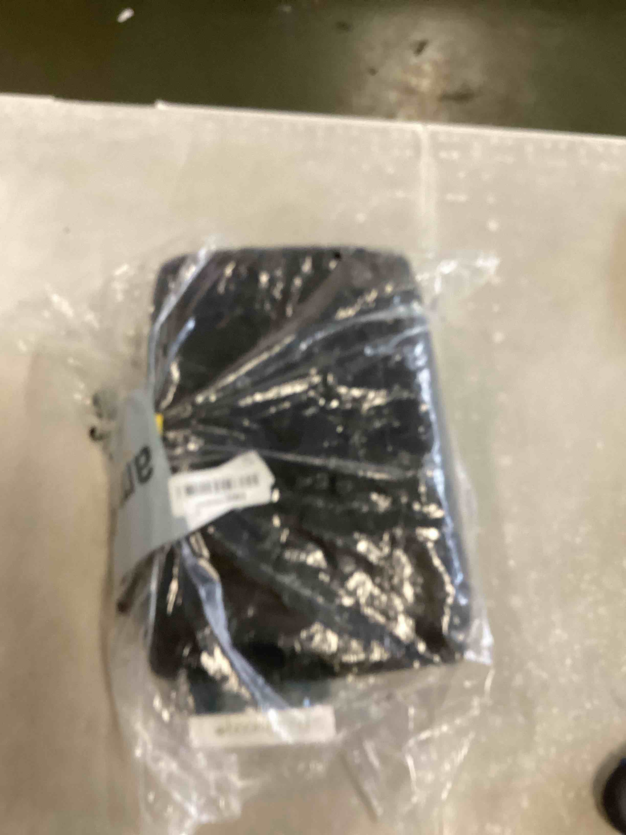 https://s3.amazonaws.com/lotting-images-prod/bidfta/ORG6408891_1718895366110.jpeg
