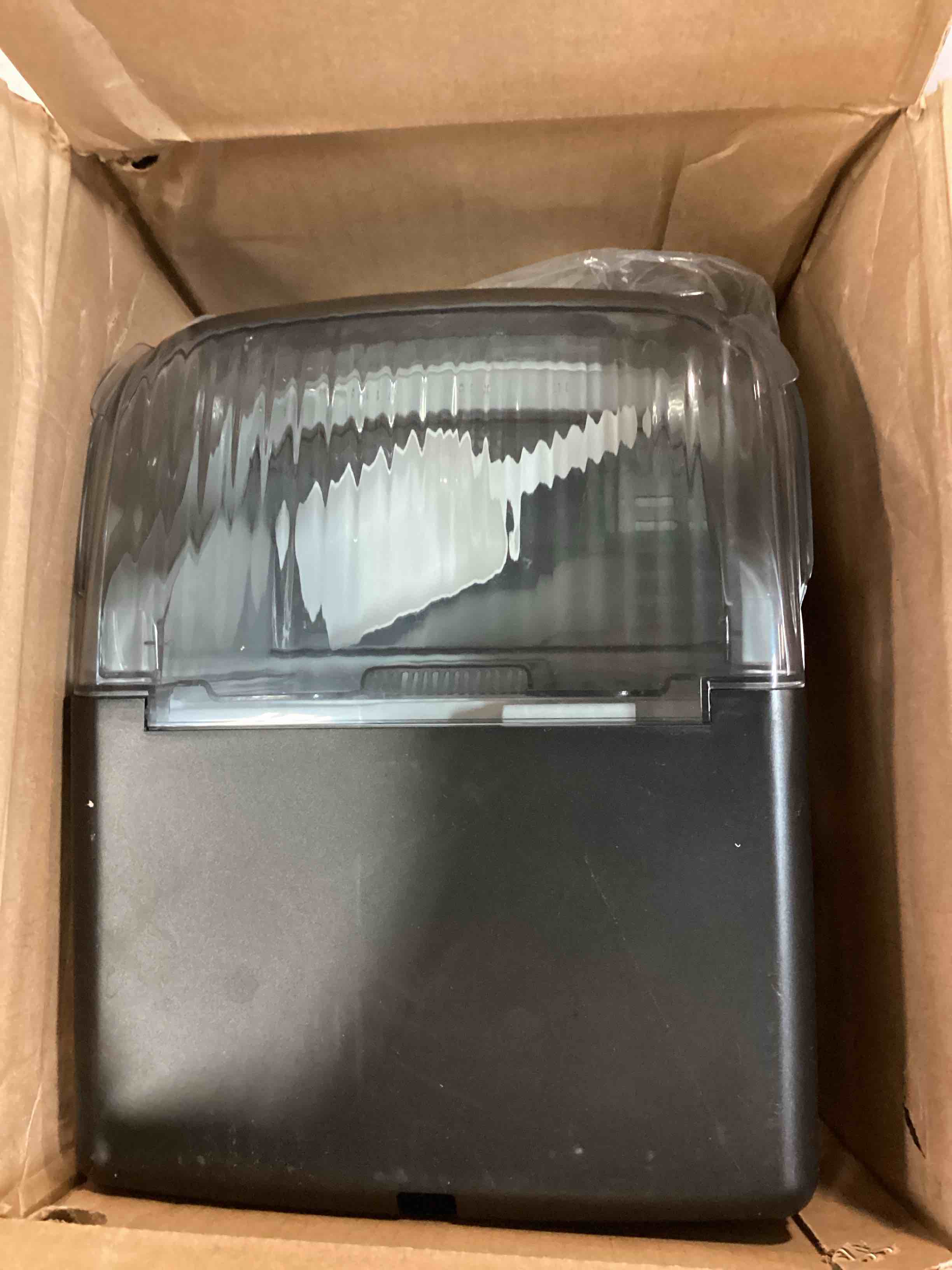 https://s3.amazonaws.com/lotting-images-prod/bidfta/ORG6410588_1719235860385.jpeg