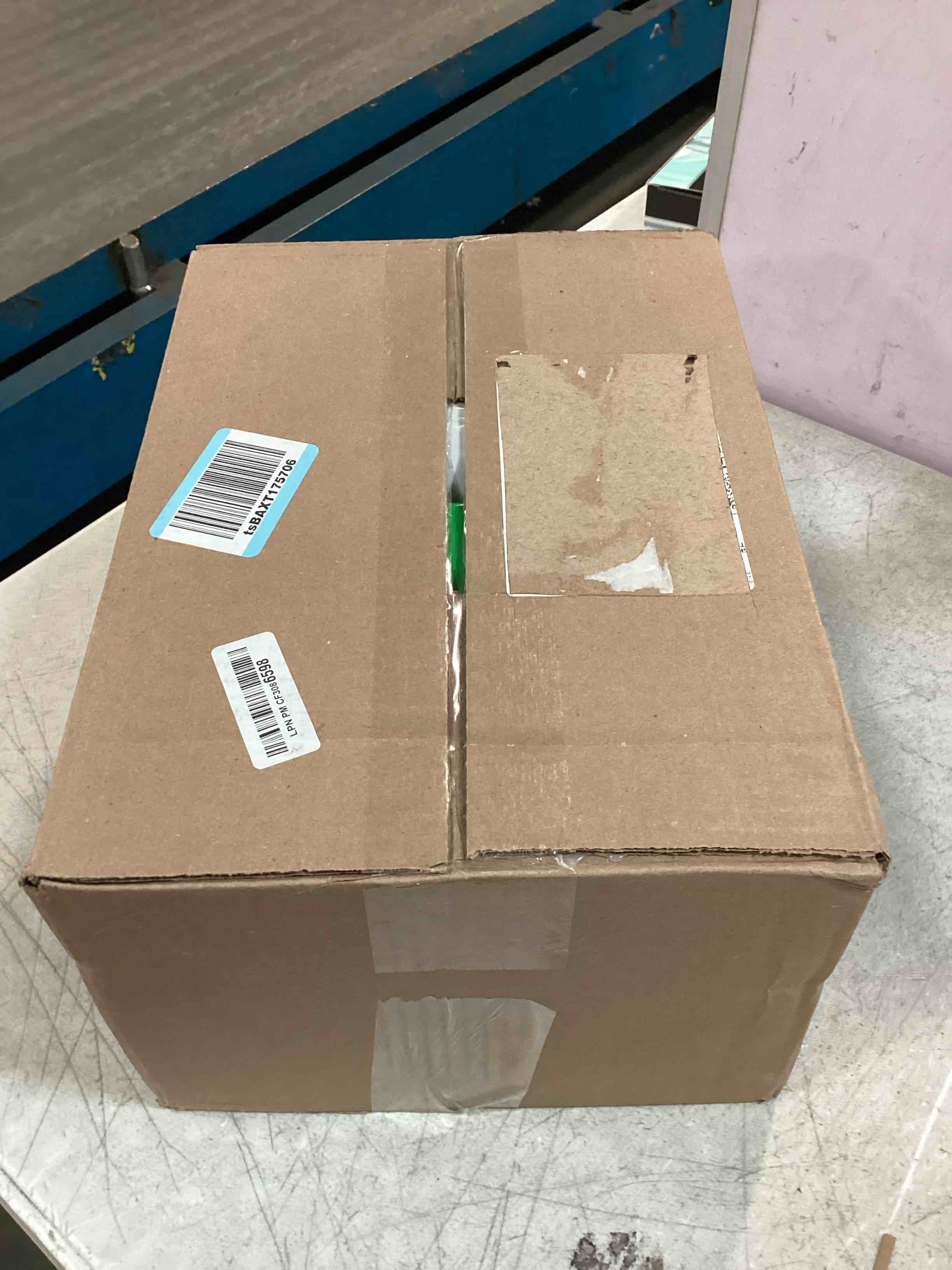 https://s3.amazonaws.com/lotting-images-prod/bidfta/ORG6410657_1719250402990.jpeg