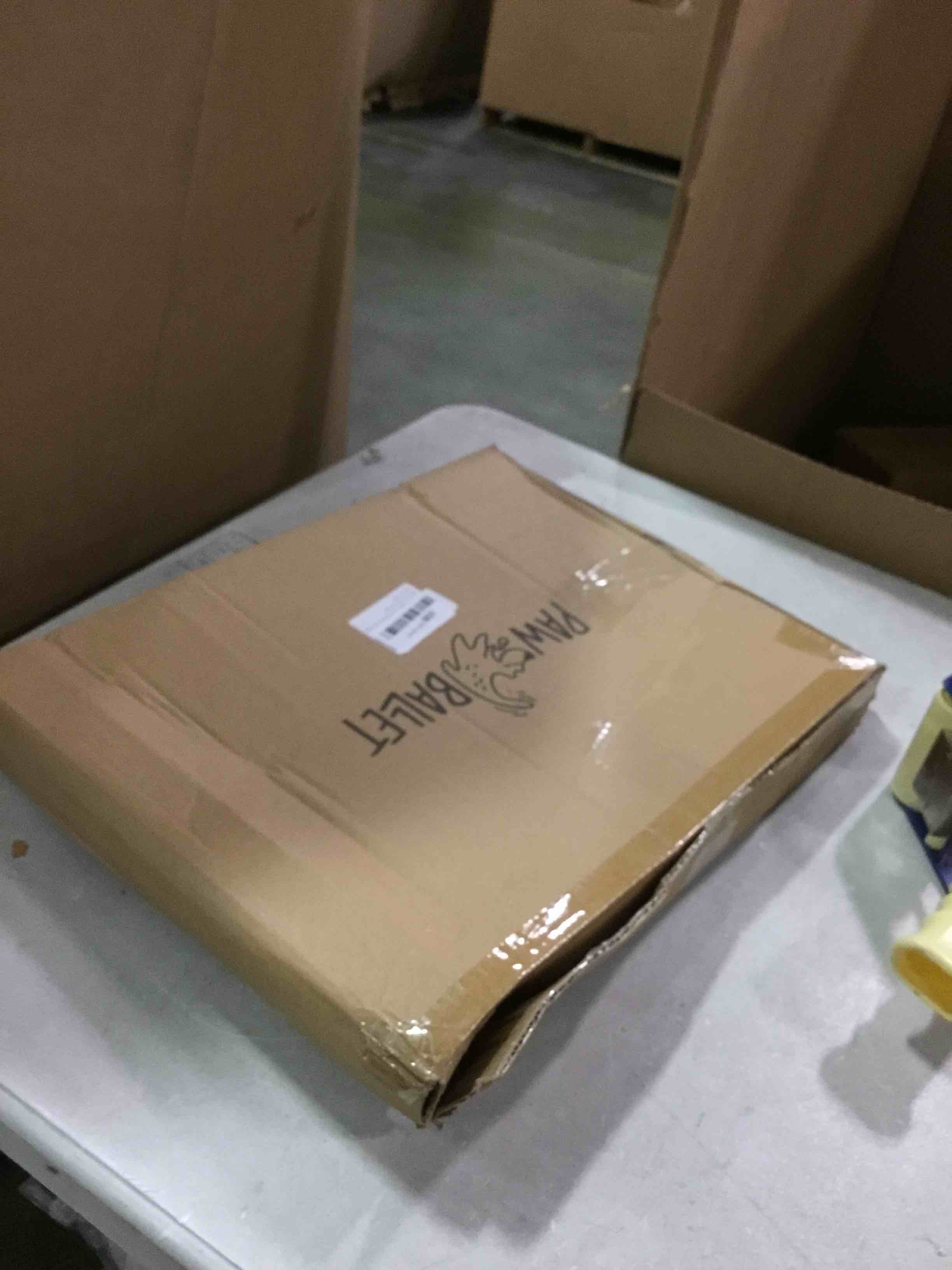 https://s3.amazonaws.com/lotting-images-prod/bidfta/ORG6411107_1719405663619.jpeg