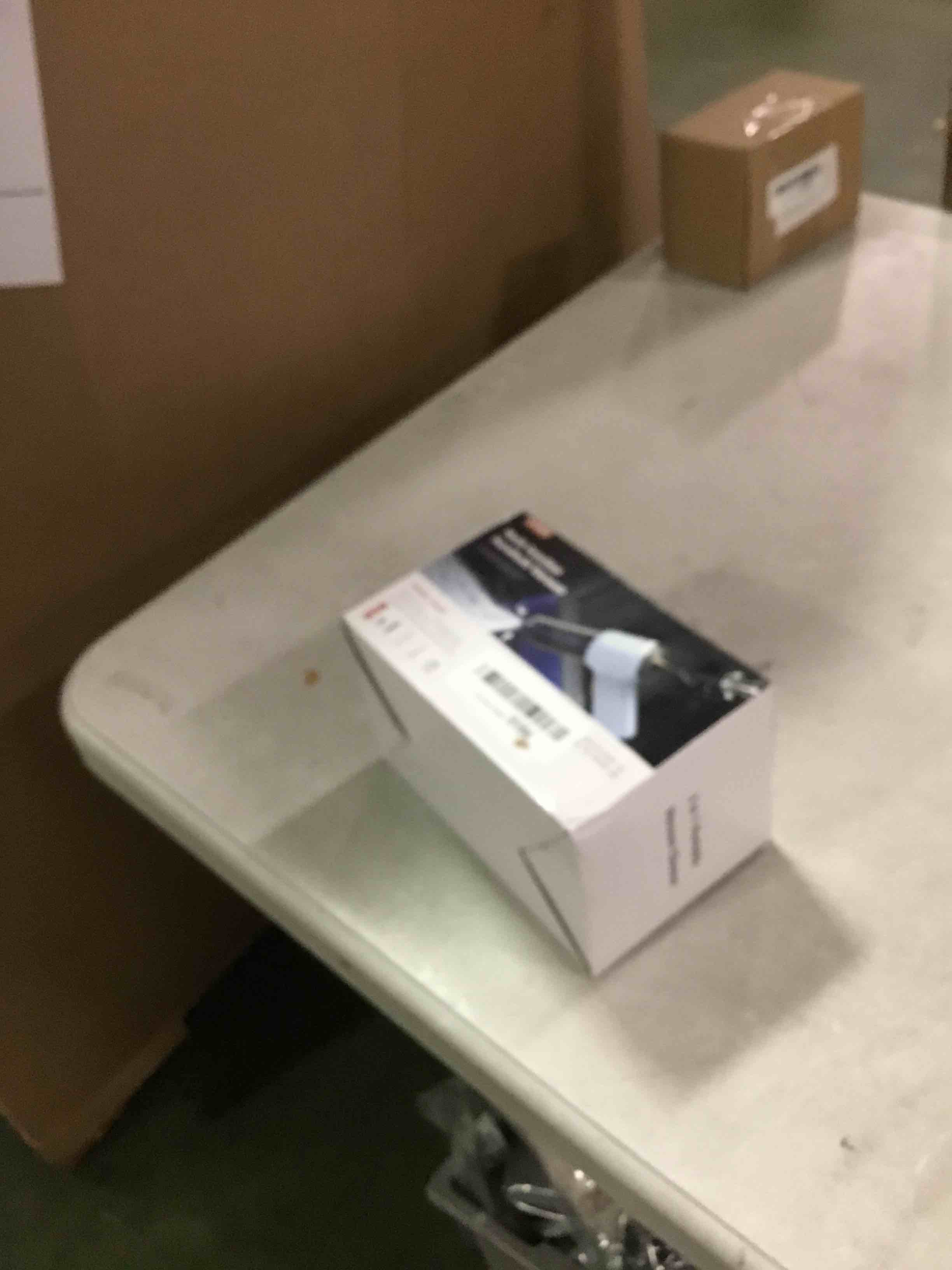https://s3.amazonaws.com/lotting-images-prod/bidfta/ORG6411114_1719406094633.jpeg