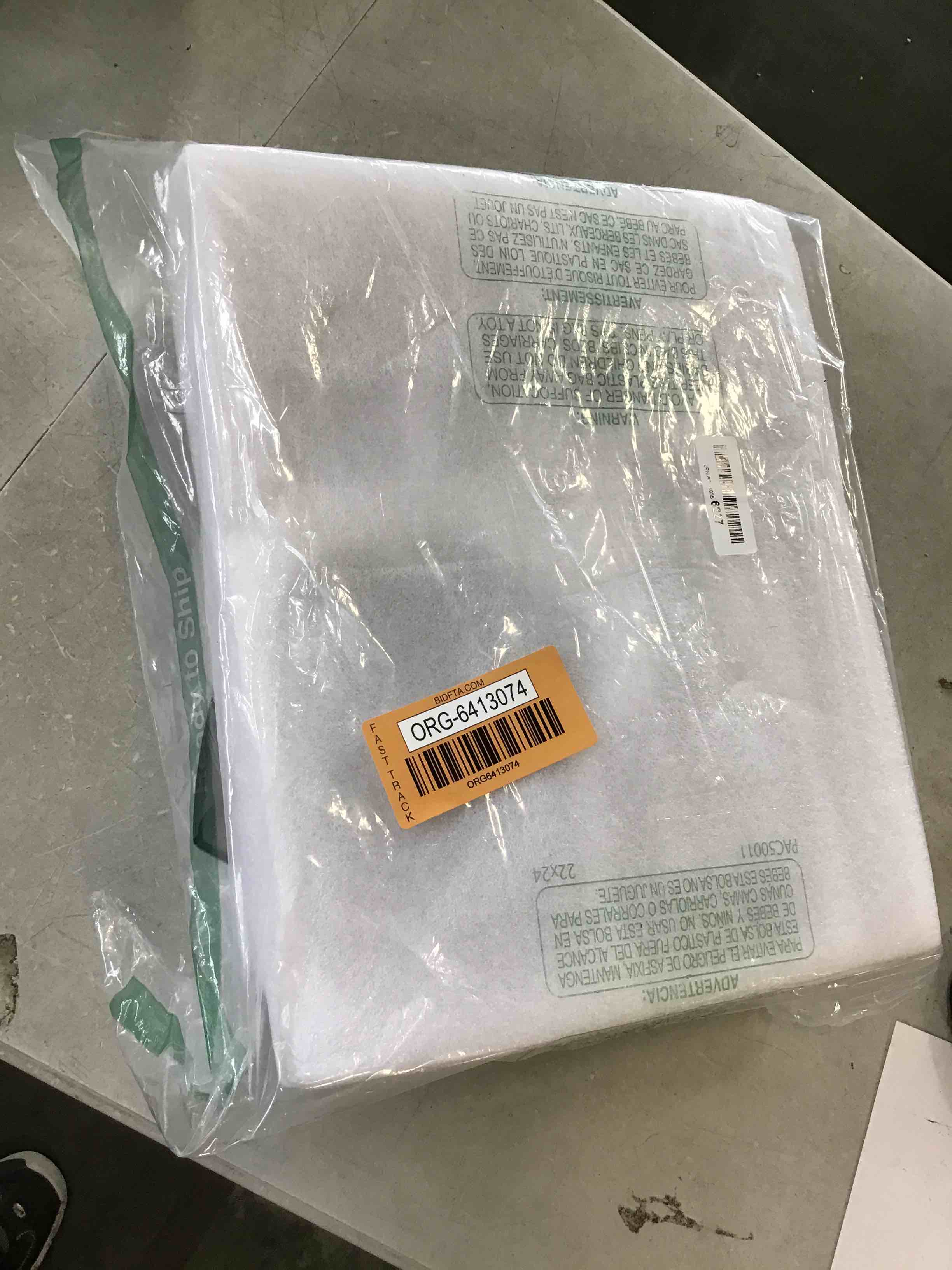 https://s3.amazonaws.com/lotting-images-prod/bidfta/ORG6413074_1718895787256.jpeg
