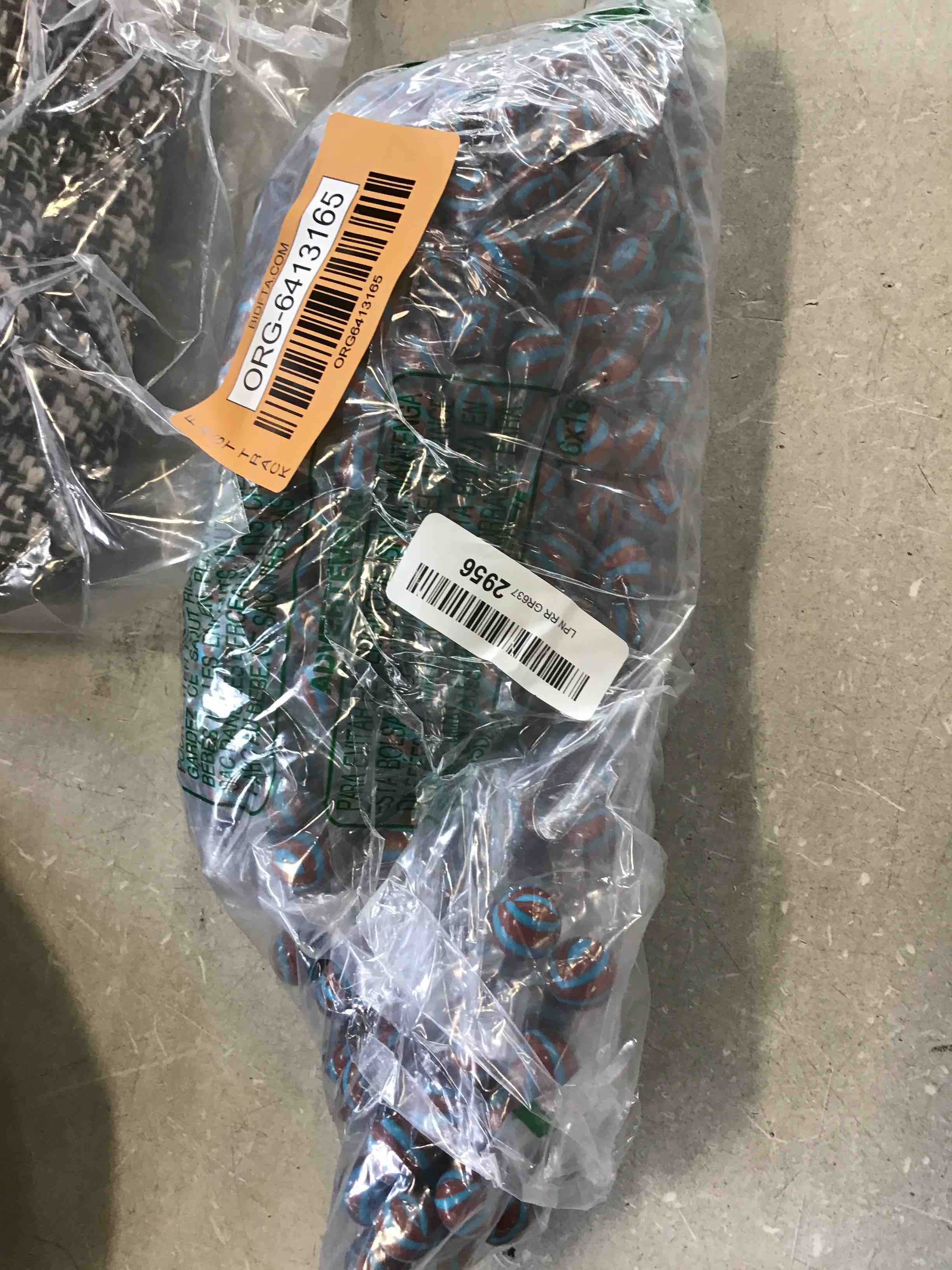 https://s3.amazonaws.com/lotting-images-prod/bidfta/ORG6413165_1718904197343.jpeg
