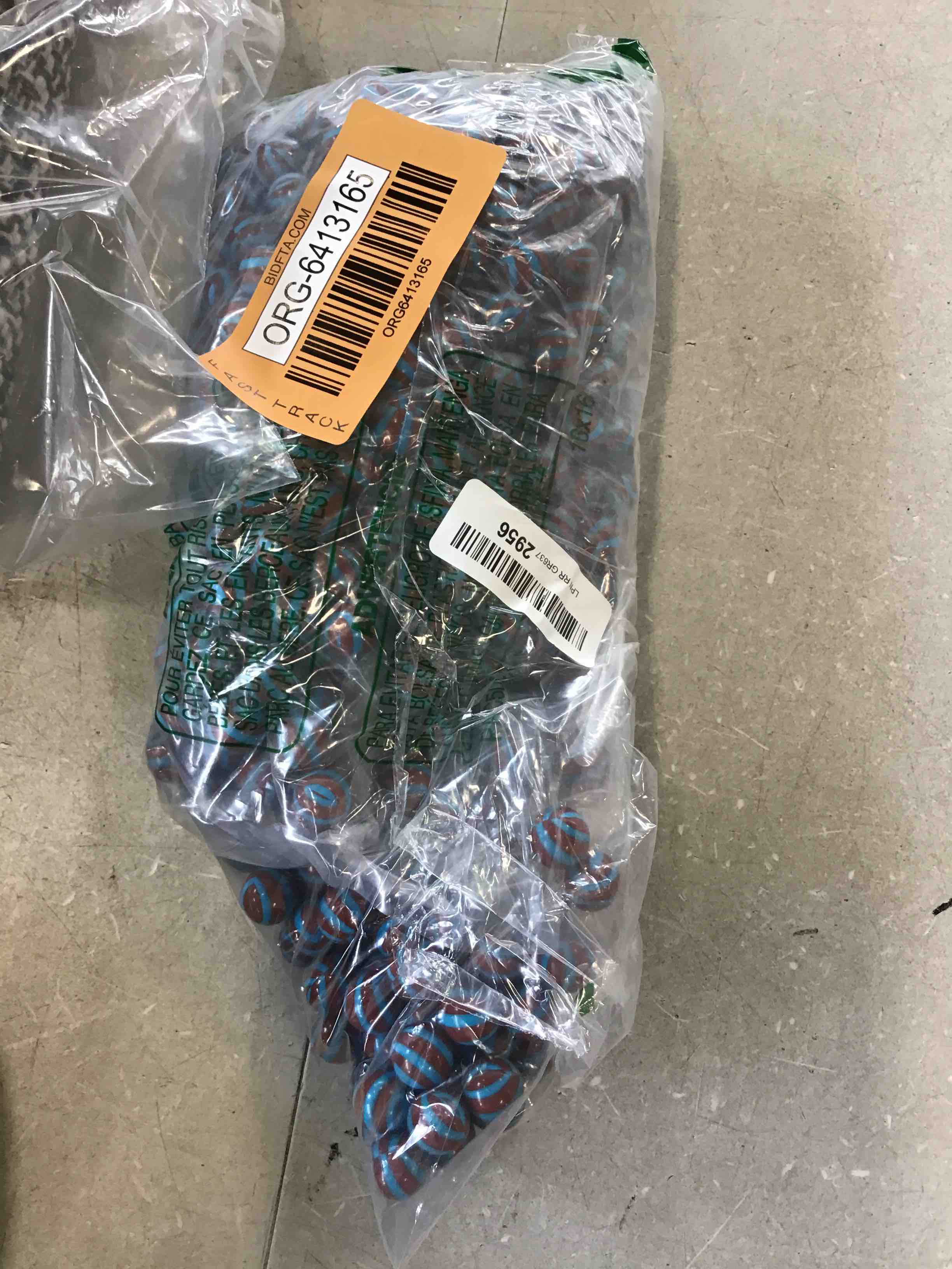 https://s3.amazonaws.com/lotting-images-prod/bidfta/ORG6413165_1718904199073.jpeg