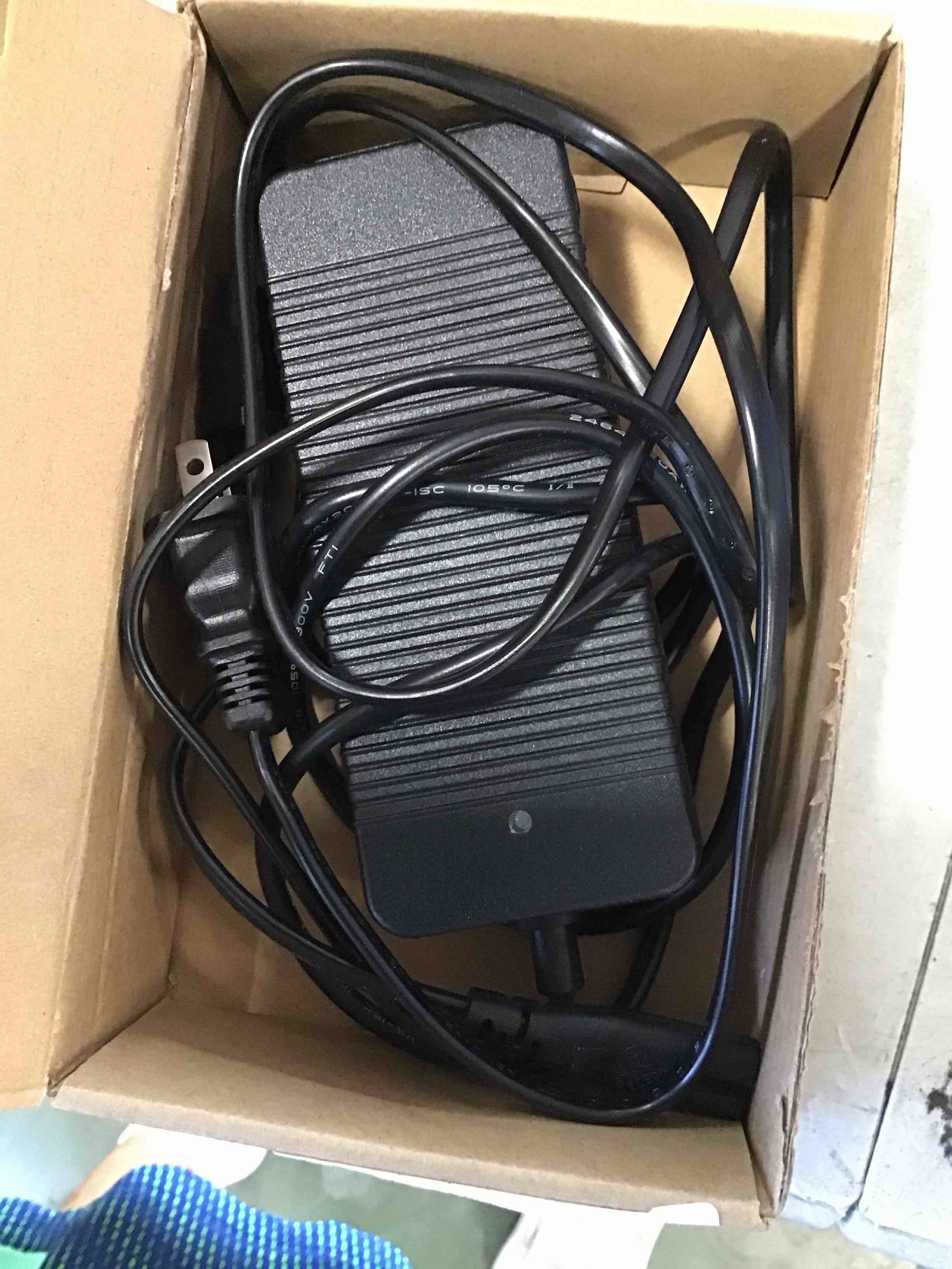 https://s3.amazonaws.com/lotting-images-prod/bidfta/ORG6413311_1718972938911.jpeg
