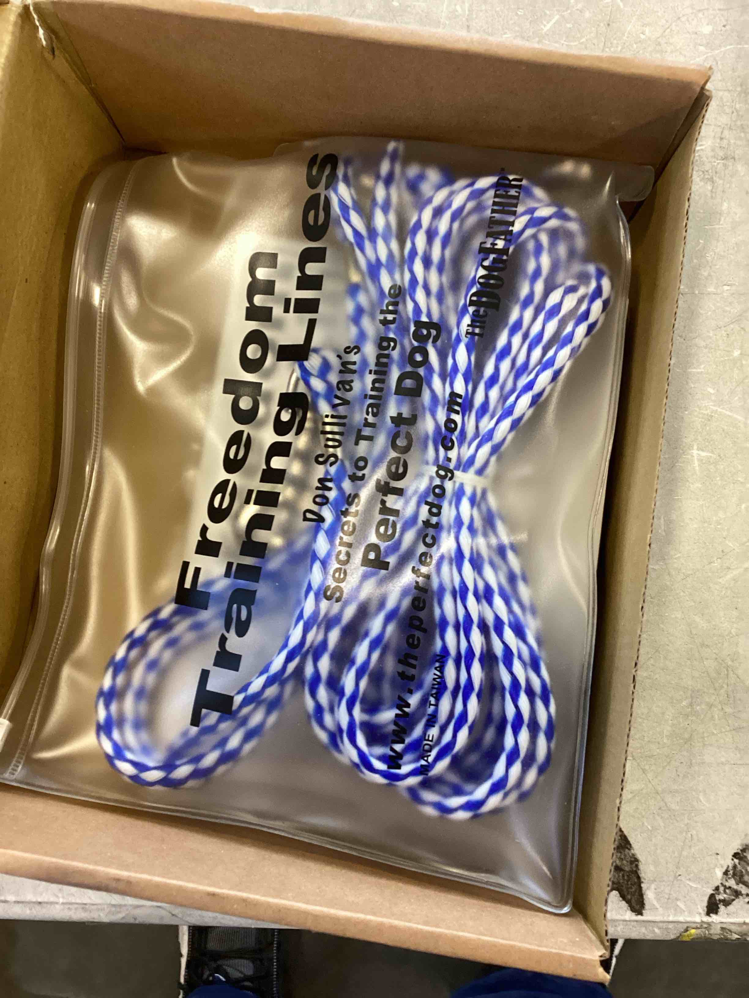 https://s3.amazonaws.com/lotting-images-prod/bidfta/ORG6413615_1719236591491.jpeg