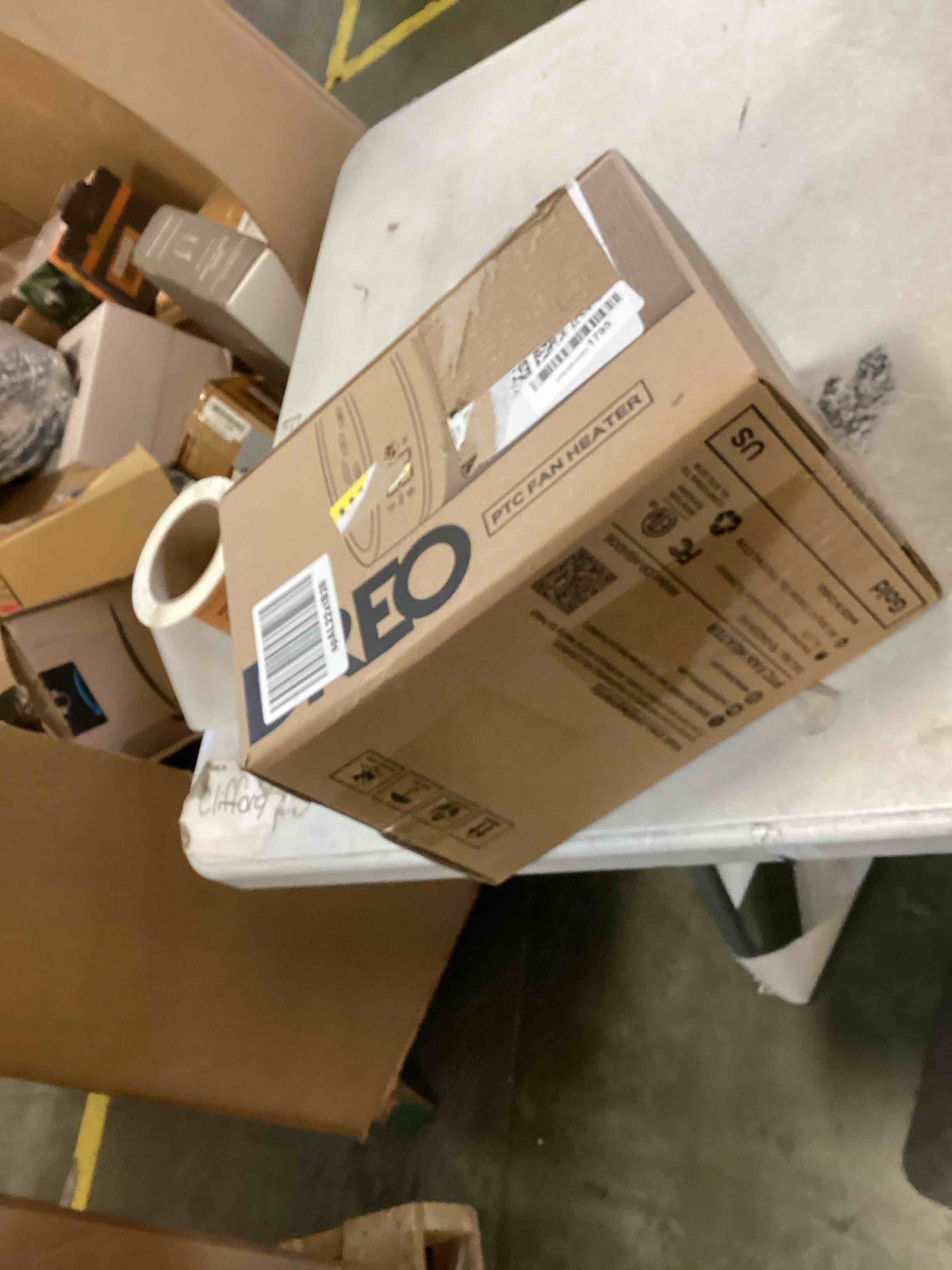 https://s3.amazonaws.com/lotting-images-prod/bidfta/ORG6413740_1719243761041.jpeg