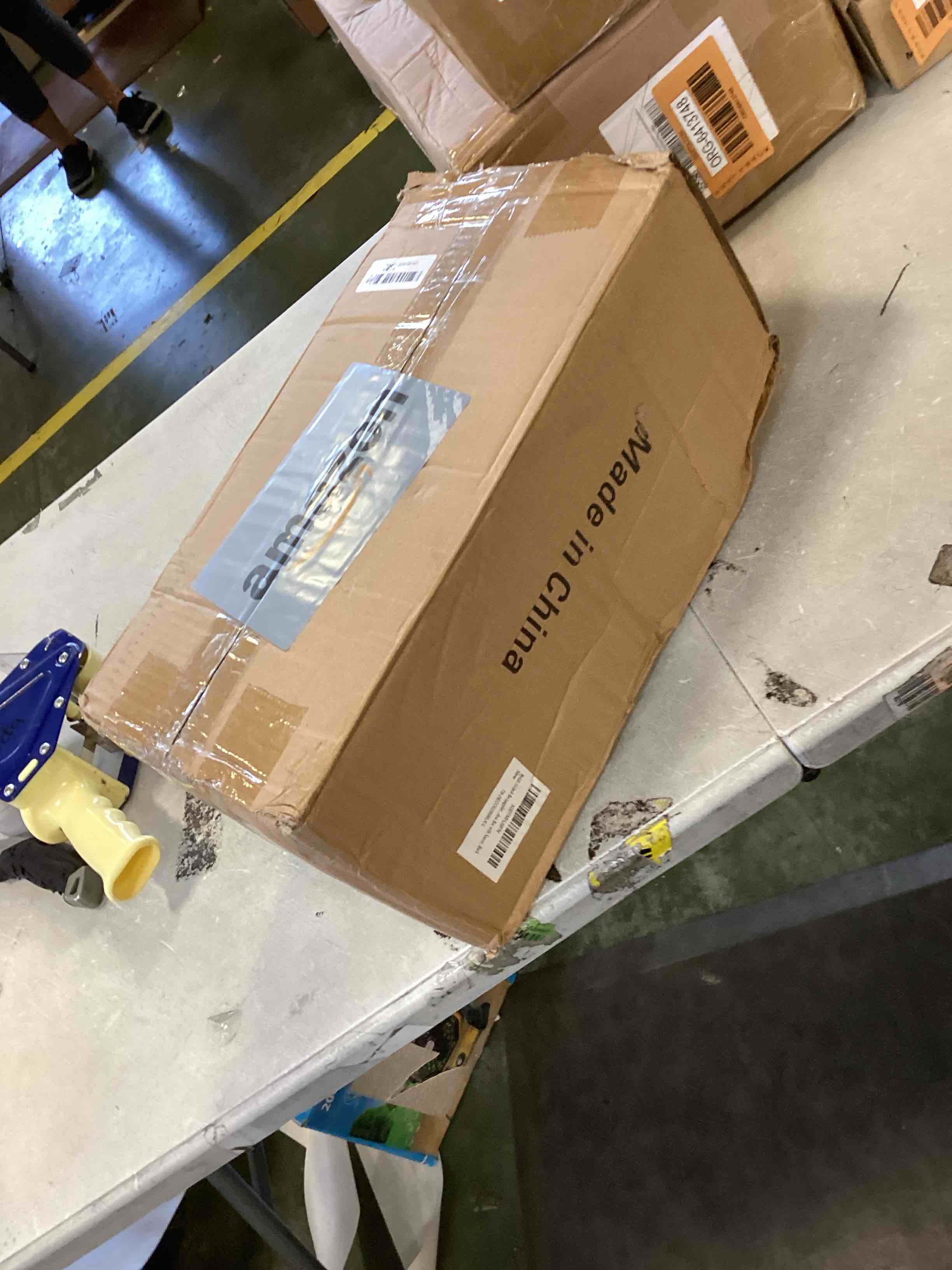 https://s3.amazonaws.com/lotting-images-prod/bidfta/ORG6413747_1719244134580.jpeg