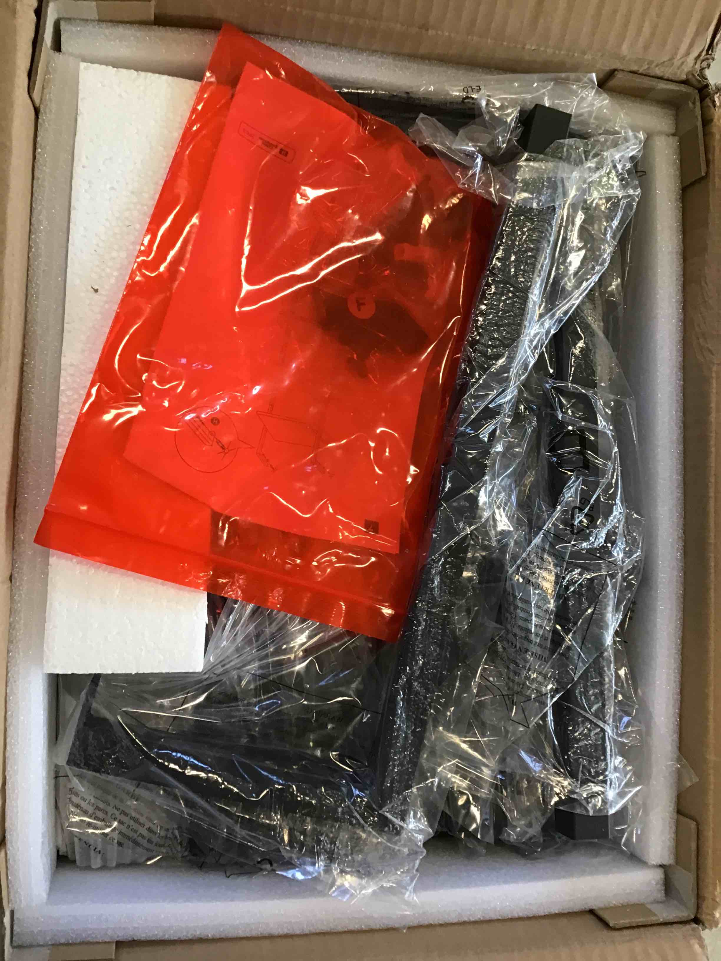 https://s3.amazonaws.com/lotting-images-prod/bidfta/ORG6413875_1719321665332.jpeg