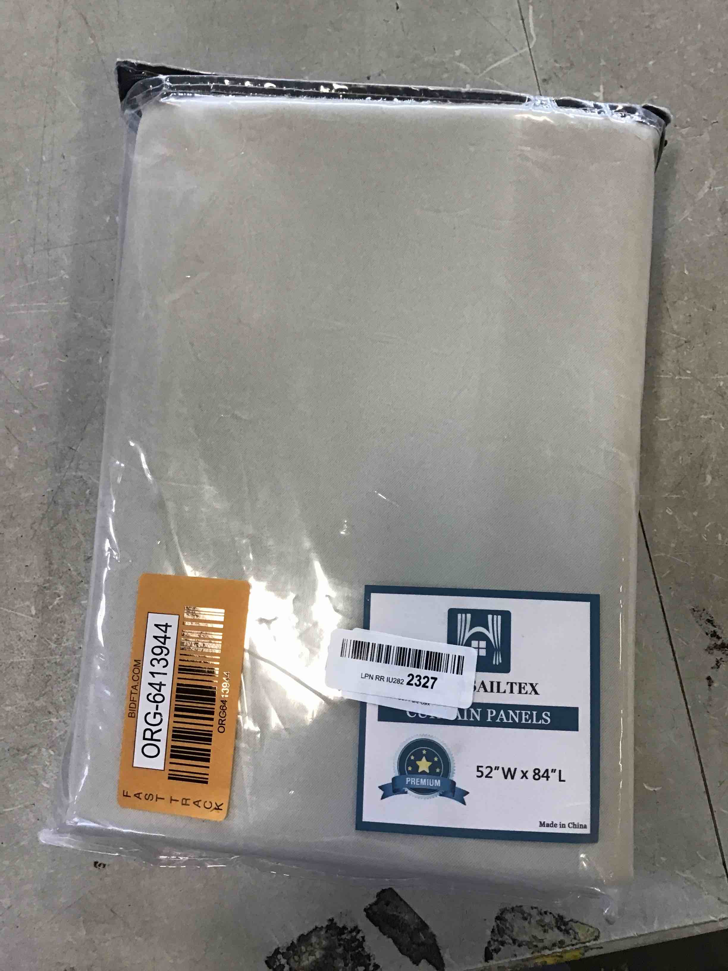 https://s3.amazonaws.com/lotting-images-prod/bidfta/ORG6413942_1719325359395.jpeg
