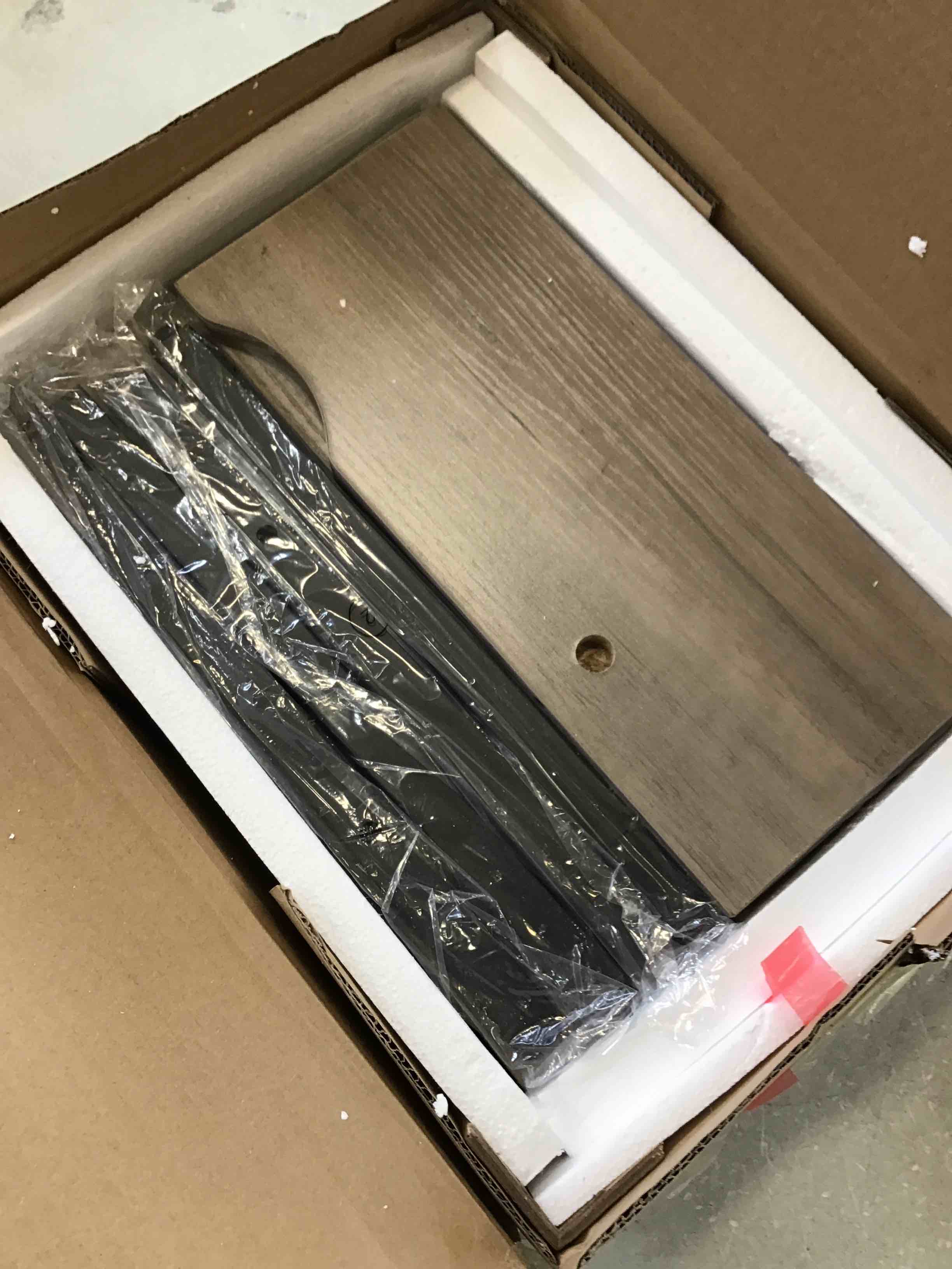 https://s3.amazonaws.com/lotting-images-prod/bidfta/ORG6413959_1719328340396.jpeg