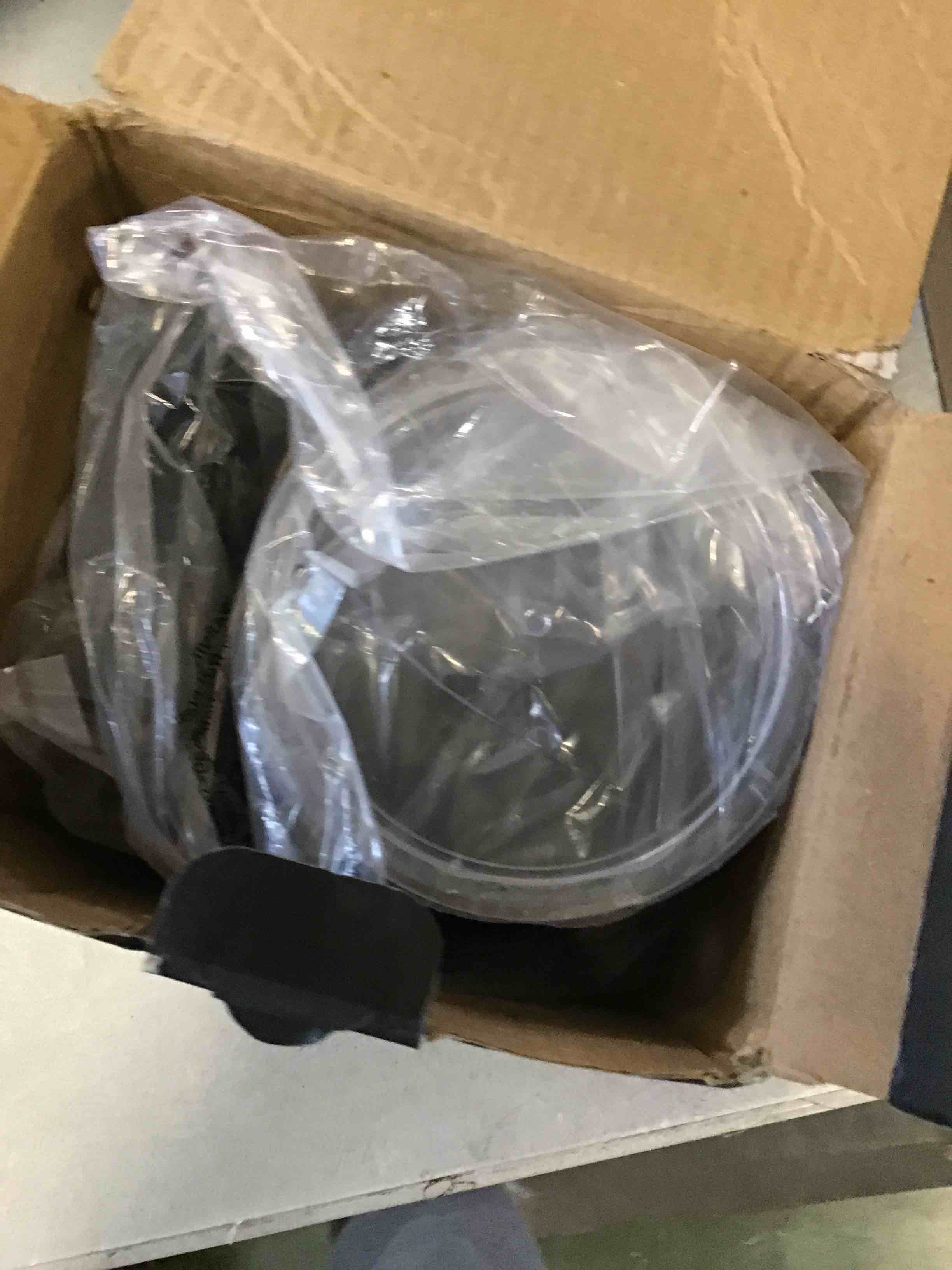 https://s3.amazonaws.com/lotting-images-prod/bidfta/ORG6413988_1719326612818.jpeg