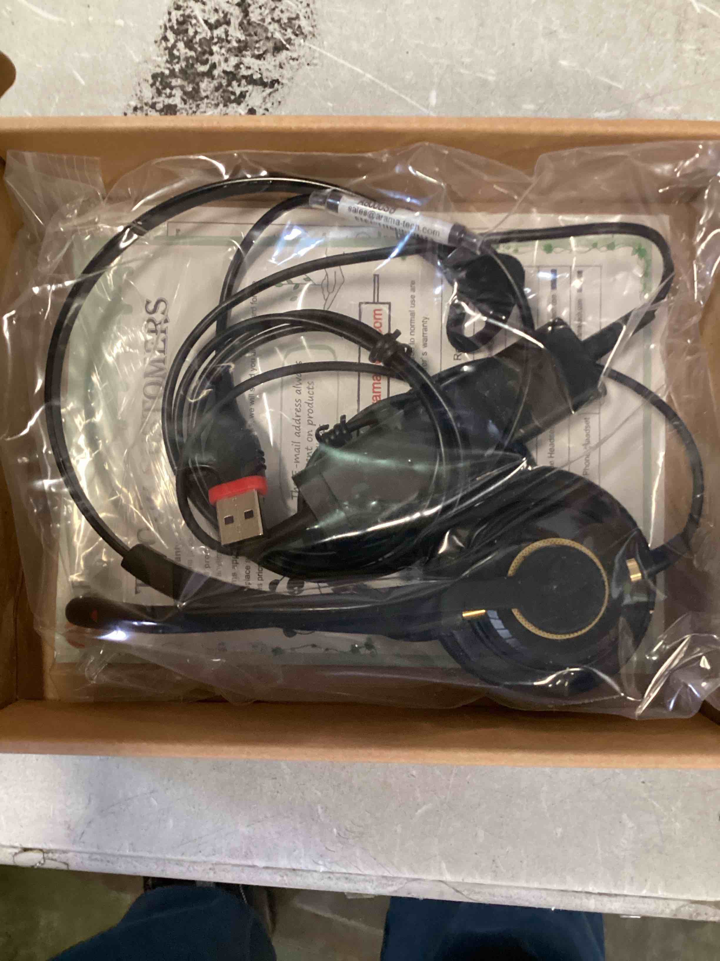 https://s3.amazonaws.com/lotting-images-prod/bidfta/ORG6414256_1719412365623.jpeg