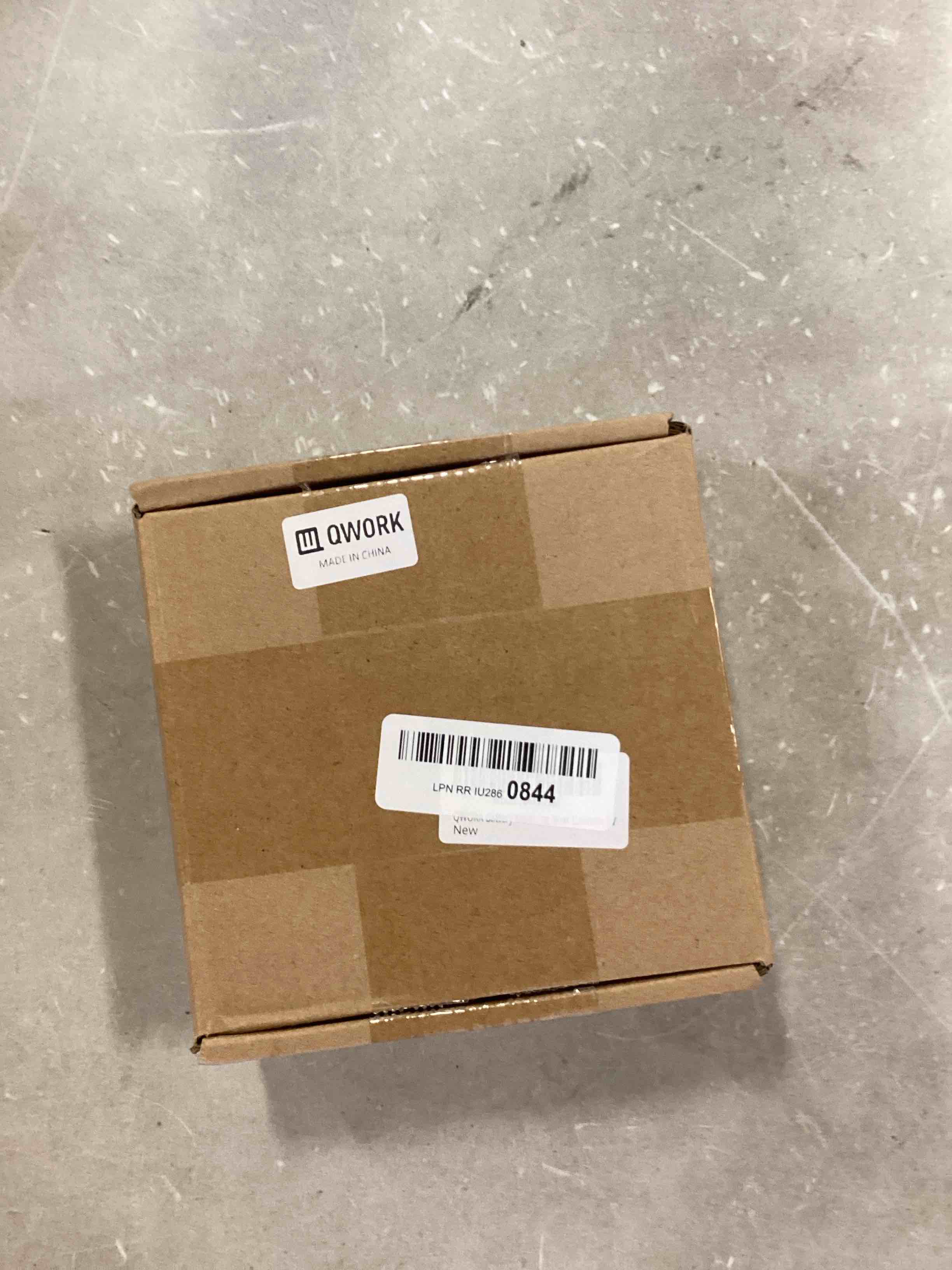 https://s3.amazonaws.com/lotting-images-prod/bidfta/ORG6414732_1718894141672.jpeg