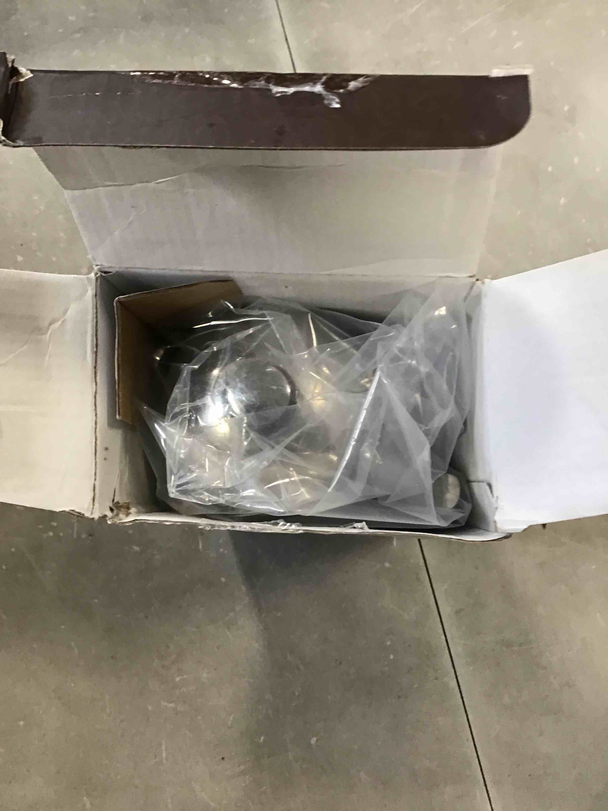 https://s3.amazonaws.com/lotting-images-prod/bidfta/ORG6415476_1719325642747.jpeg