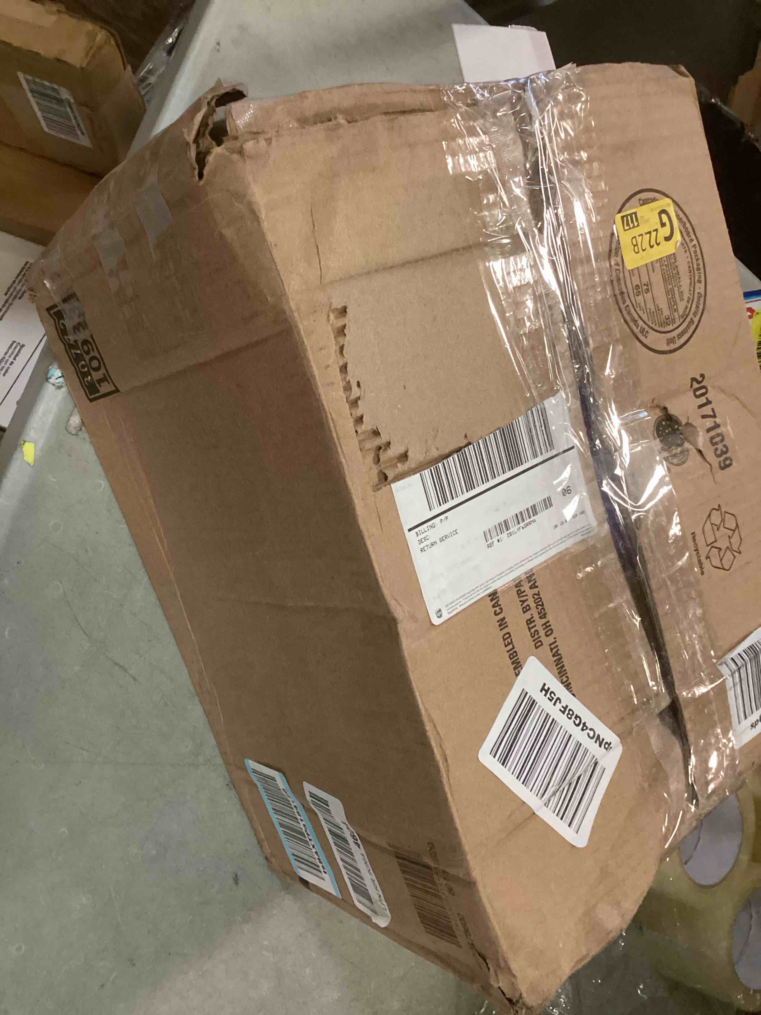 https://s3.amazonaws.com/lotting-images-prod/bidfta/ORG6418976_1717768636094.jpeg