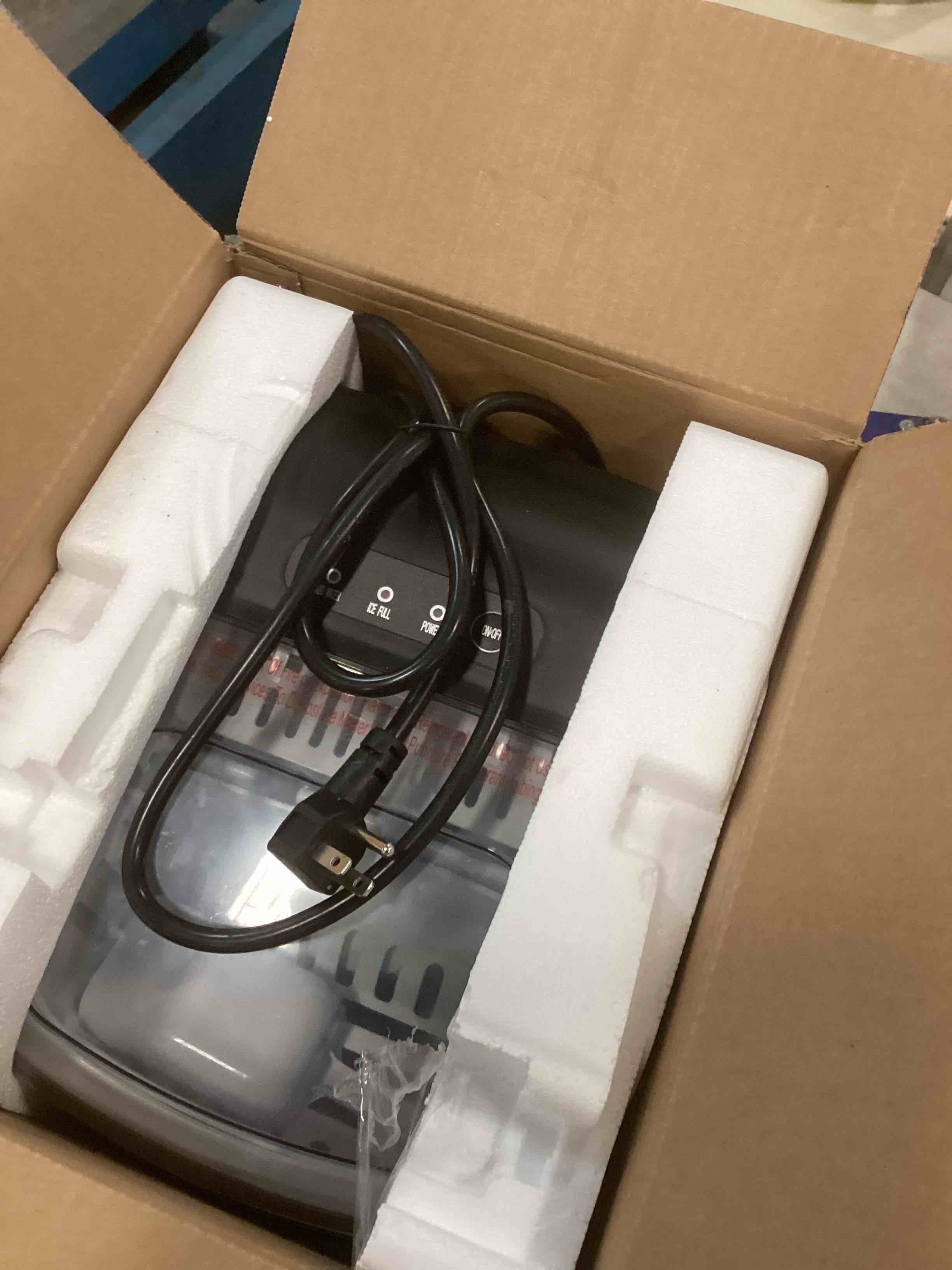 https://s3.amazonaws.com/lotting-images-prod/bidfta/ORG6420648_1717702978732.jpeg