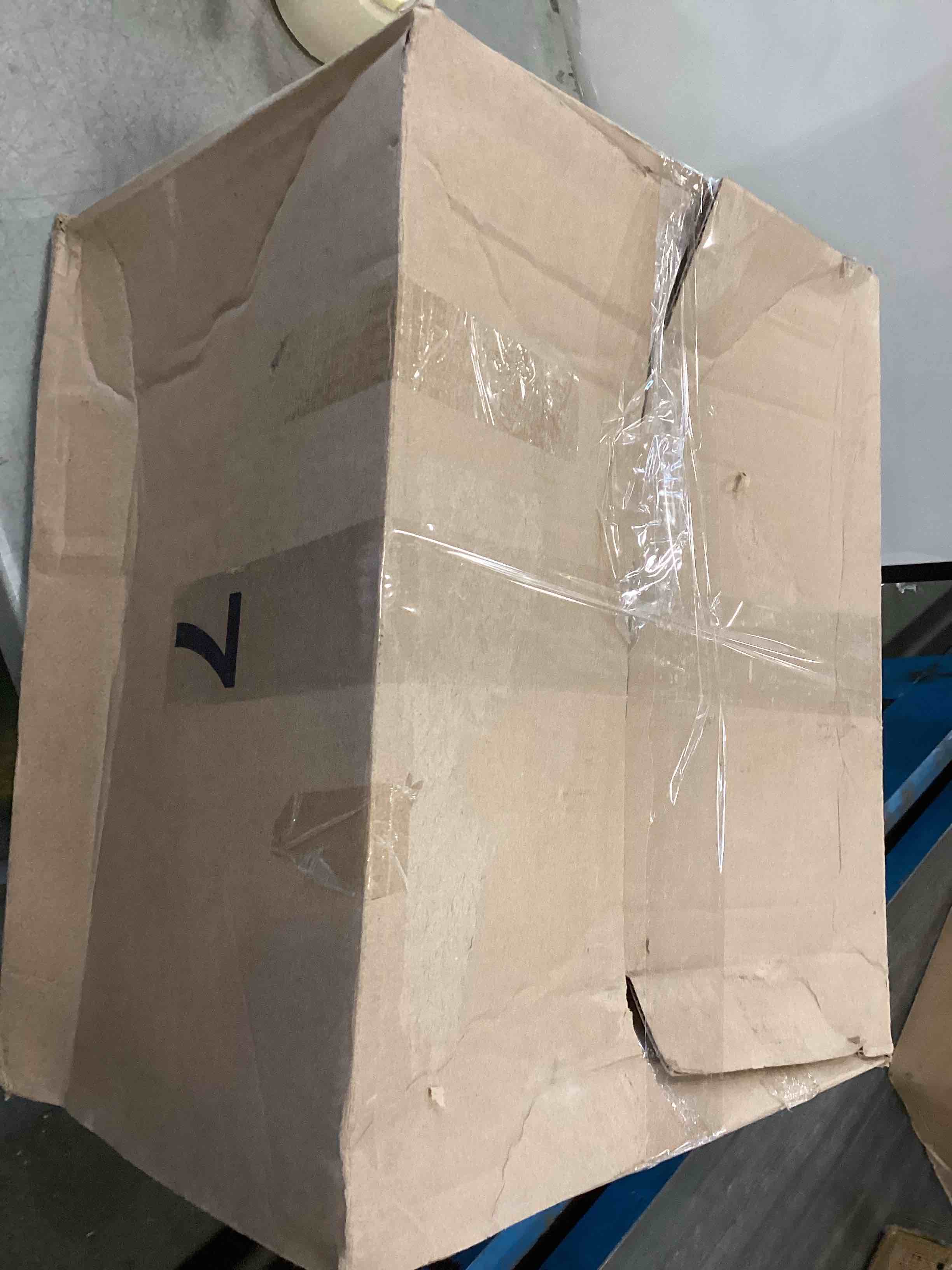 https://s3.amazonaws.com/lotting-images-prod/bidfta/ORG6420670_1717704823999.jpeg