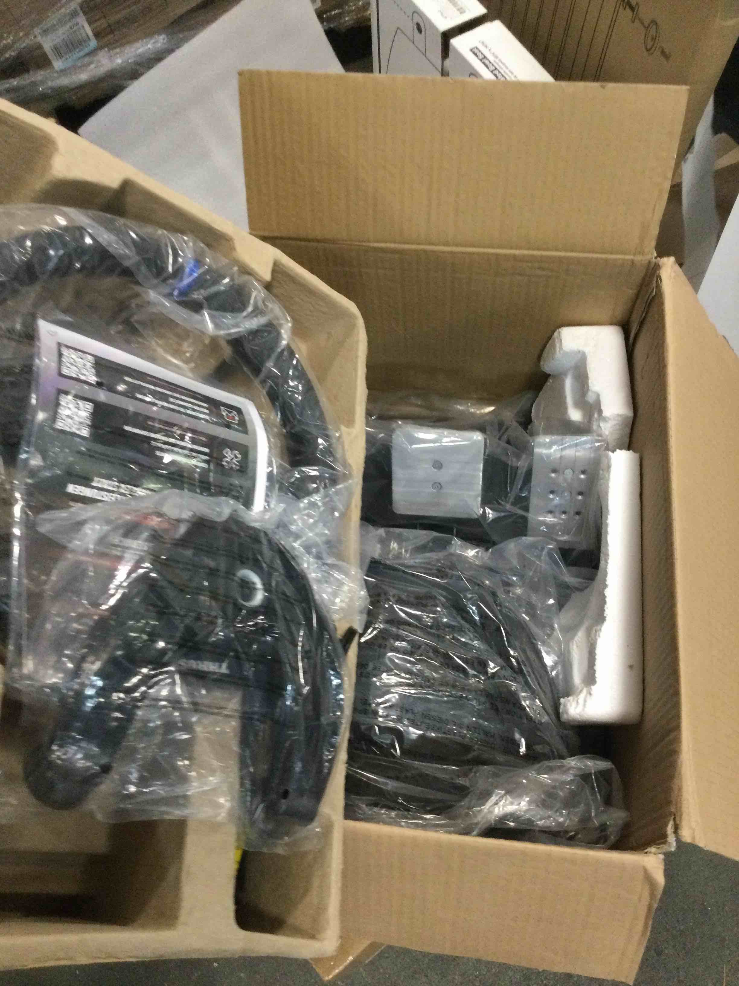 https://s3.amazonaws.com/lotting-images-prod/bidfta/ORG6420690_1717763307658.jpeg