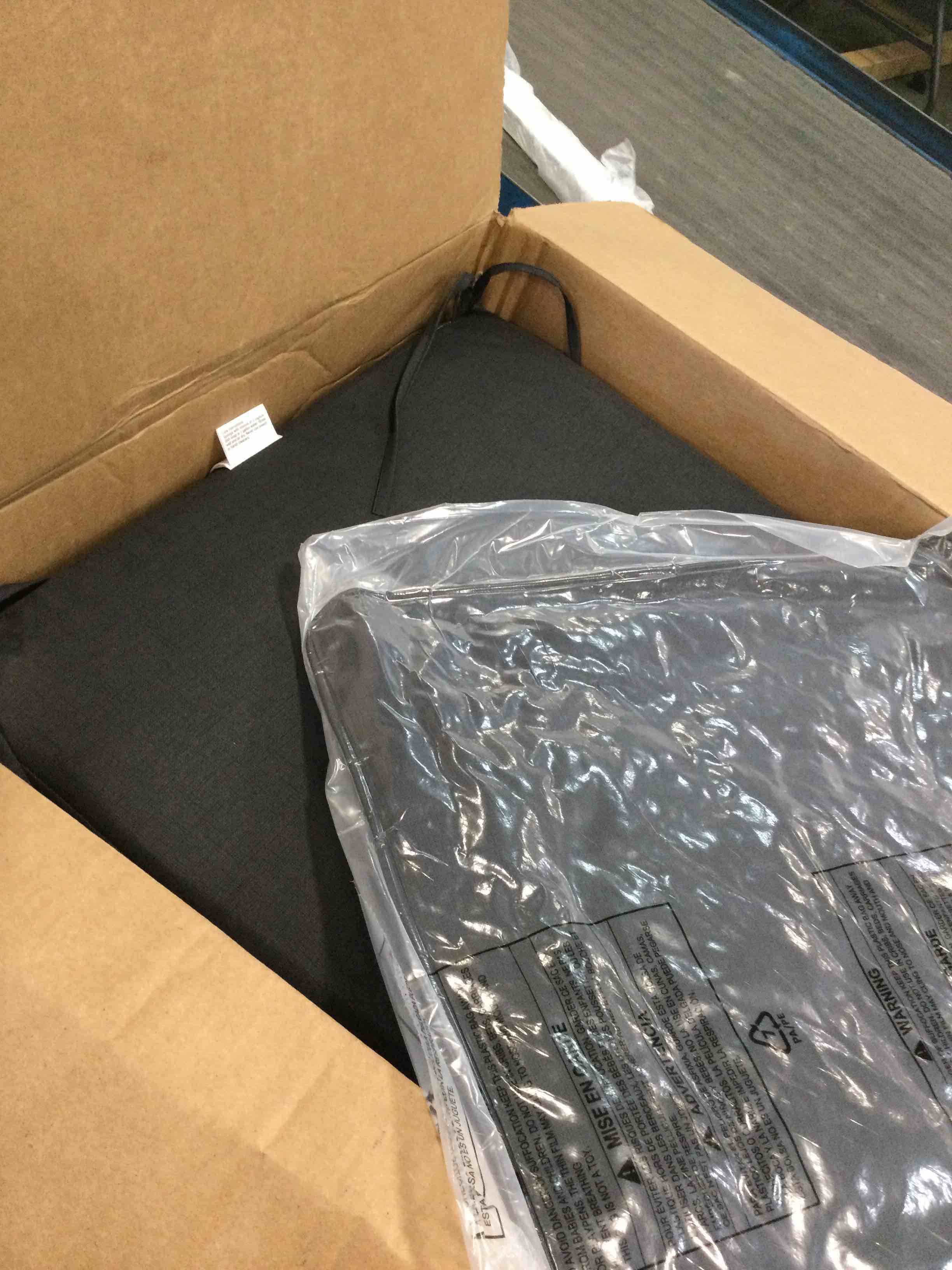 https://s3.amazonaws.com/lotting-images-prod/bidfta/ORG6420702_1717765273444.jpeg