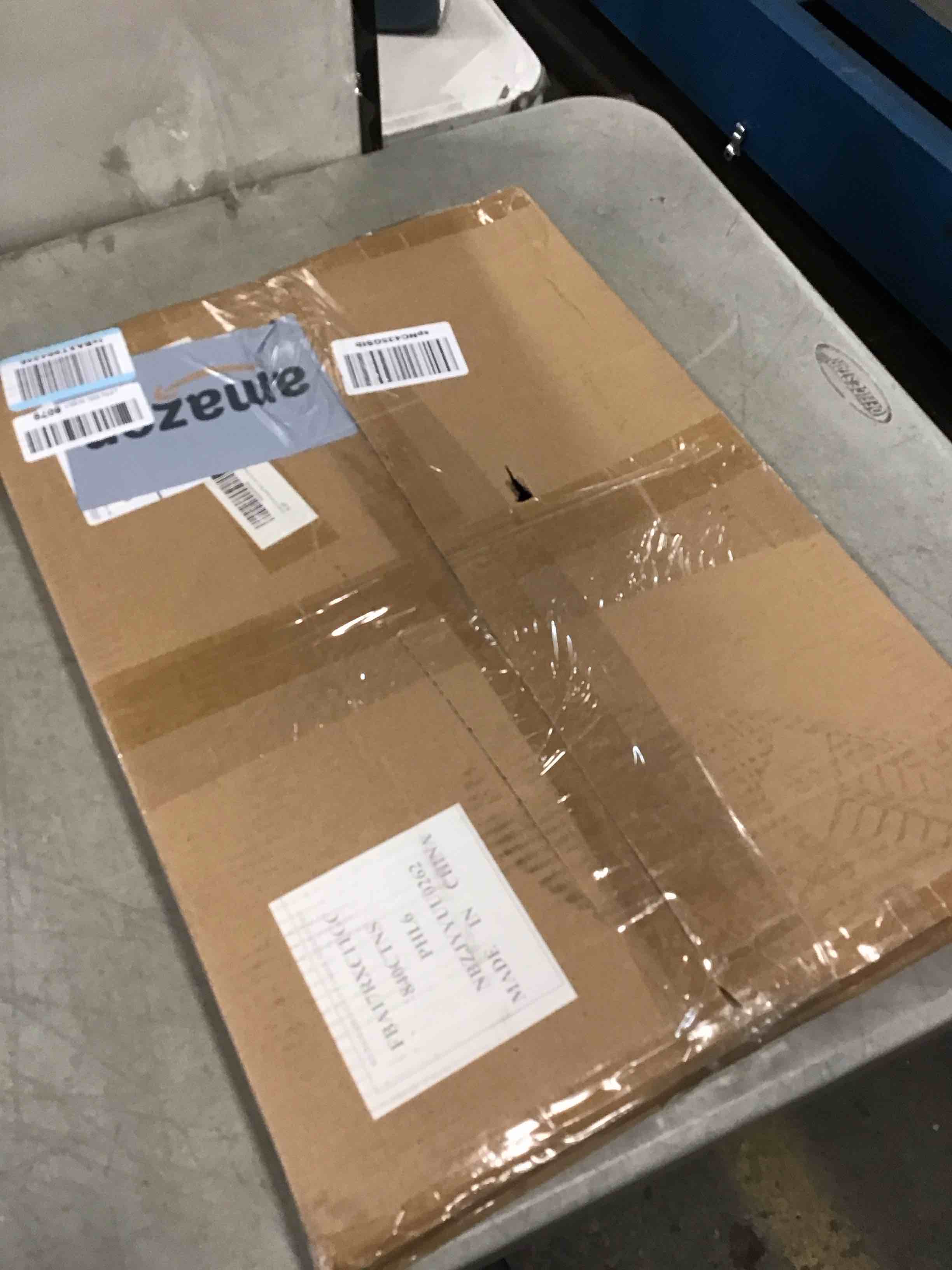 https://s3.amazonaws.com/lotting-images-prod/bidfta/ORG6420759_1717773648862.jpeg
