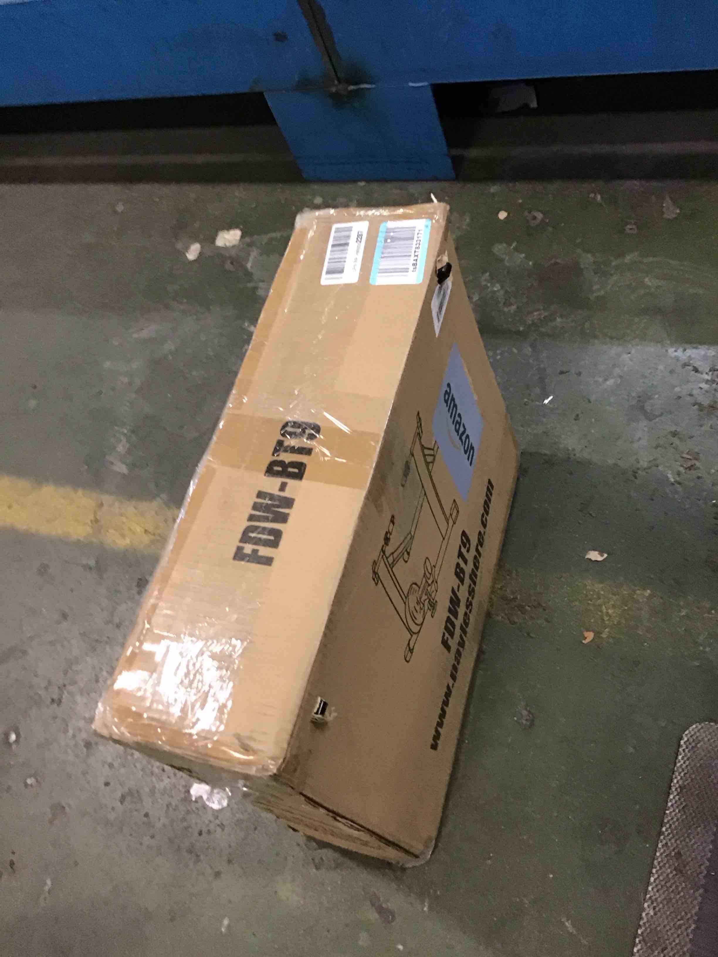 https://s3.amazonaws.com/lotting-images-prod/bidfta/ORG6420982_1717856022912.jpeg
