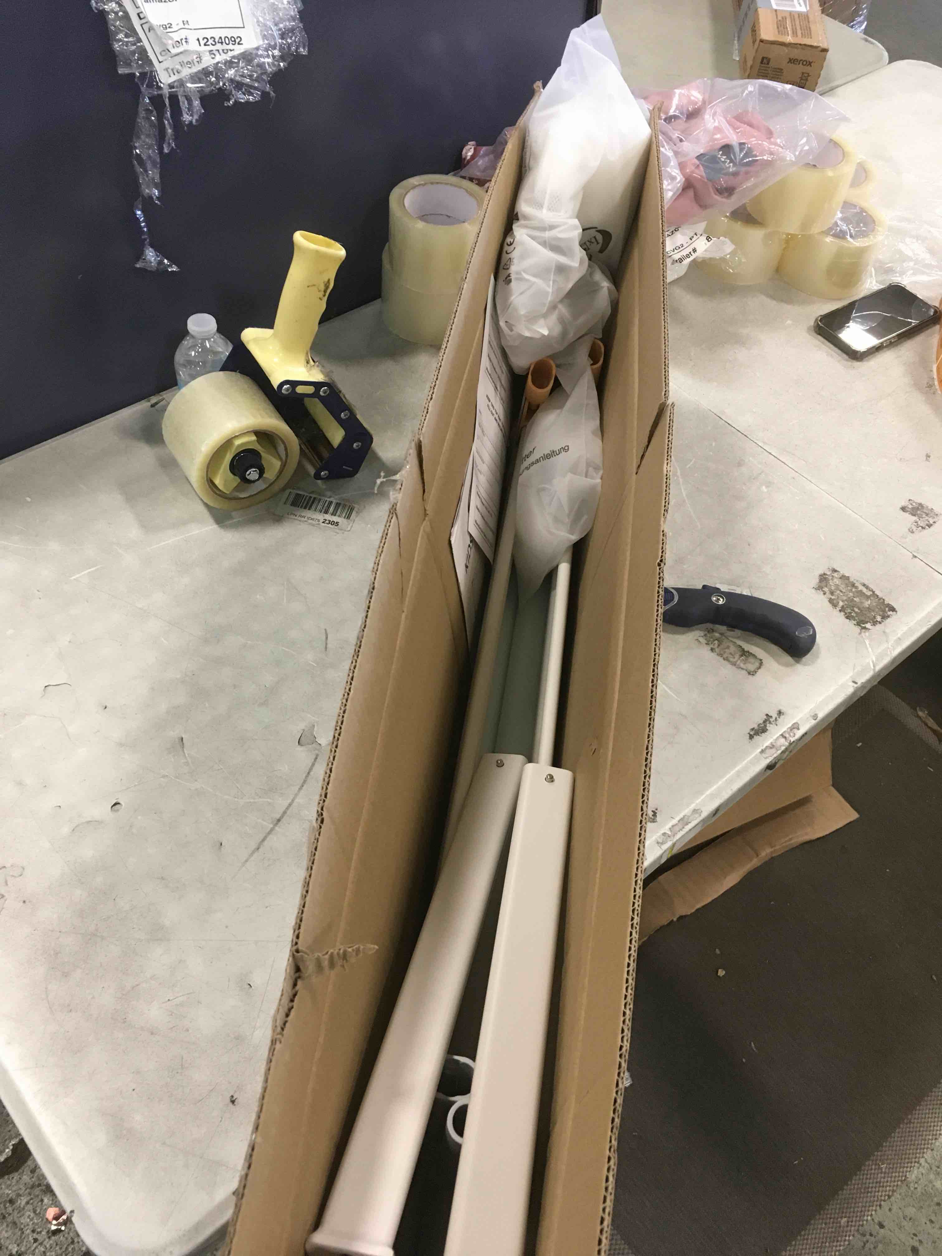https://s3.amazonaws.com/lotting-images-prod/bidfta/ORG6421047_1718023978381.jpeg