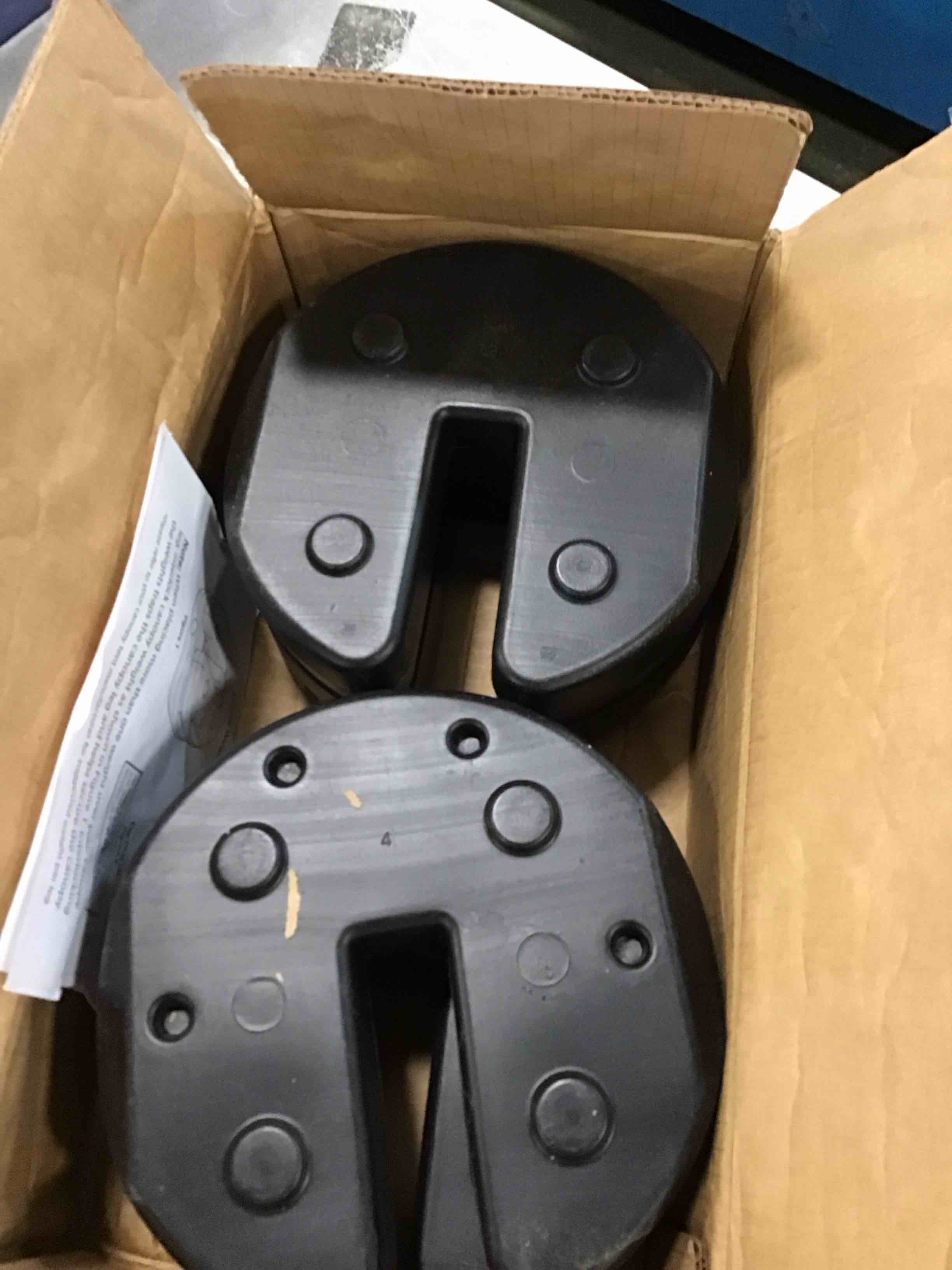 https://s3.amazonaws.com/lotting-images-prod/bidfta/ORG6421318_1718127925757.jpeg