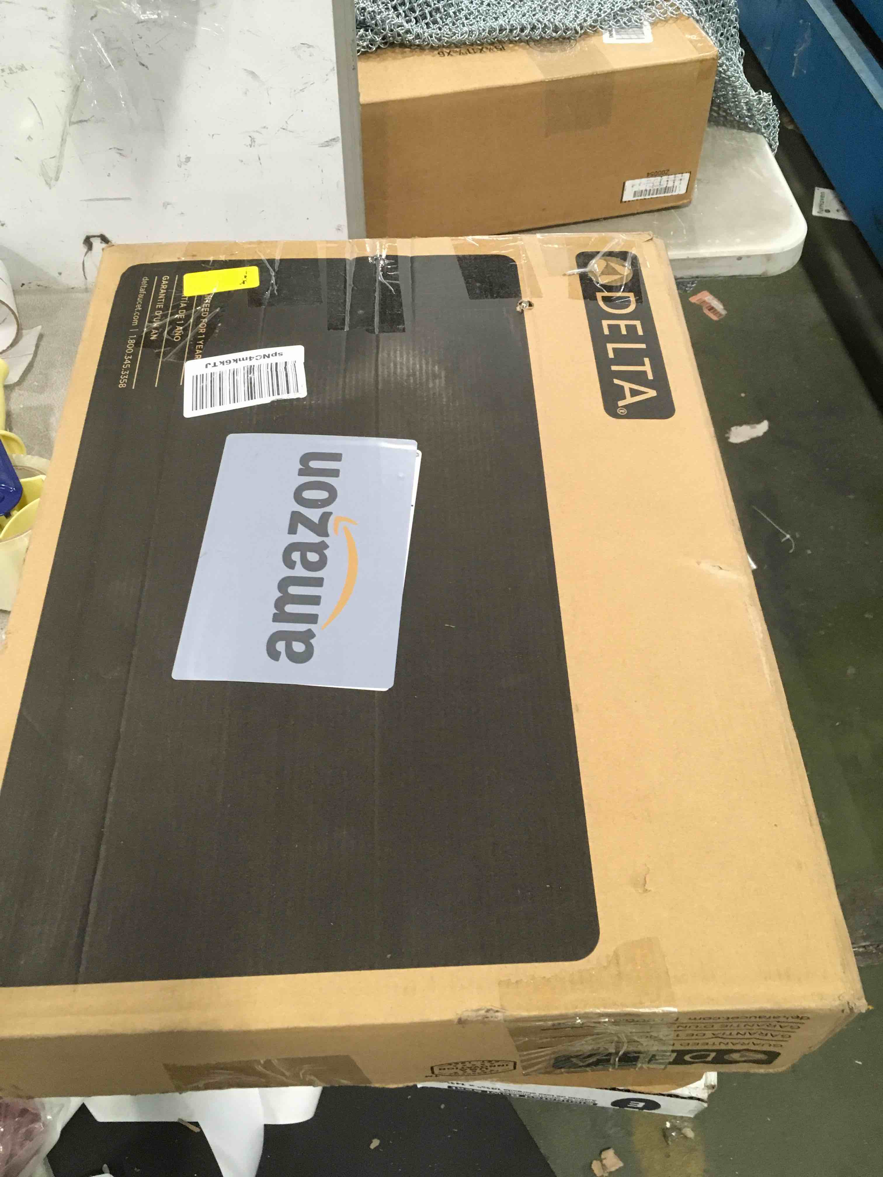 https://s3.amazonaws.com/lotting-images-prod/bidfta/ORG6421715_1718290747052.jpeg
