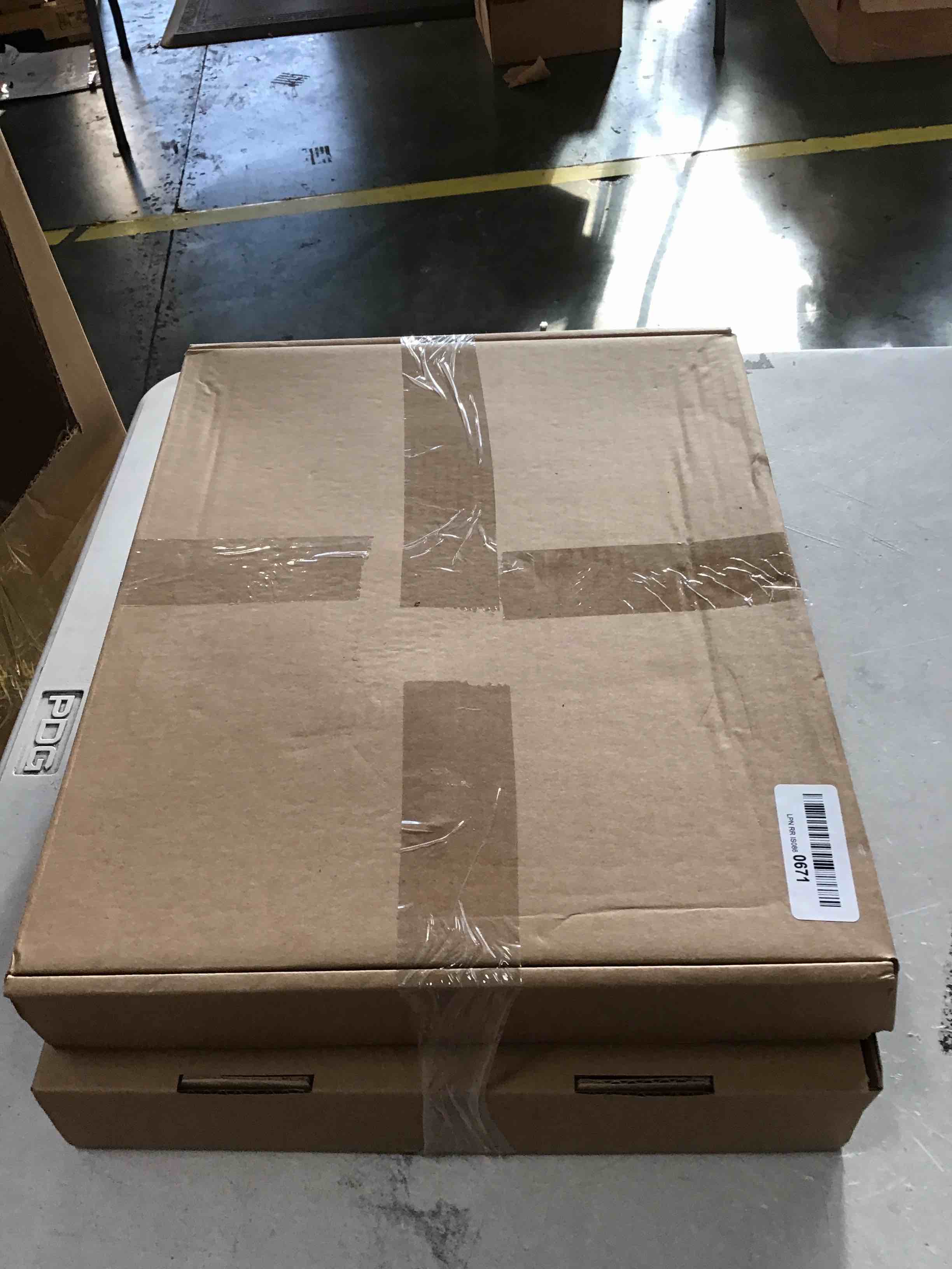 https://s3.amazonaws.com/lotting-images-prod/bidfta/ORG6423368_1718711399190.jpeg