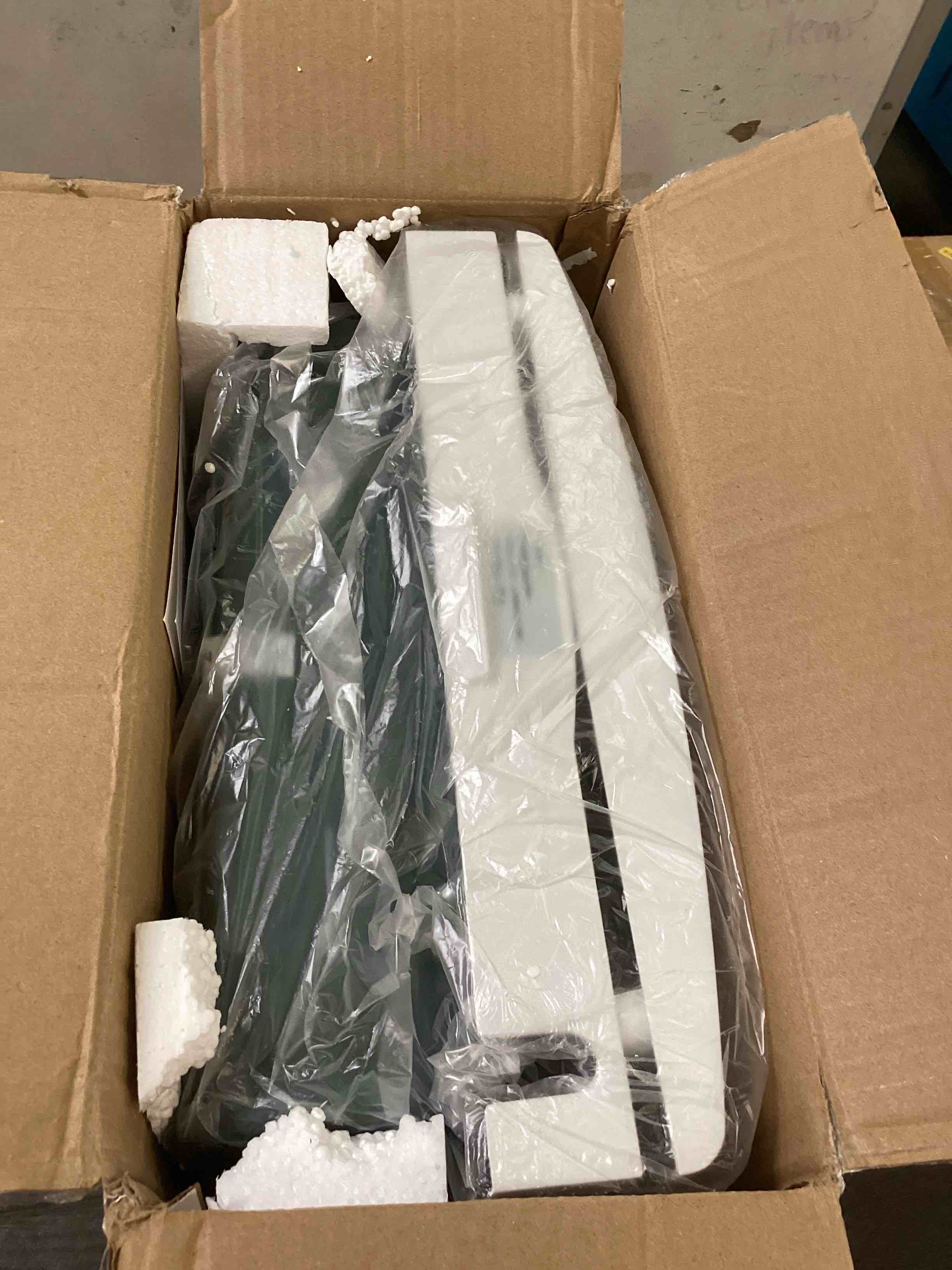 https://s3.amazonaws.com/lotting-images-prod/bidfta/ORG6423474_1717773971174.jpeg