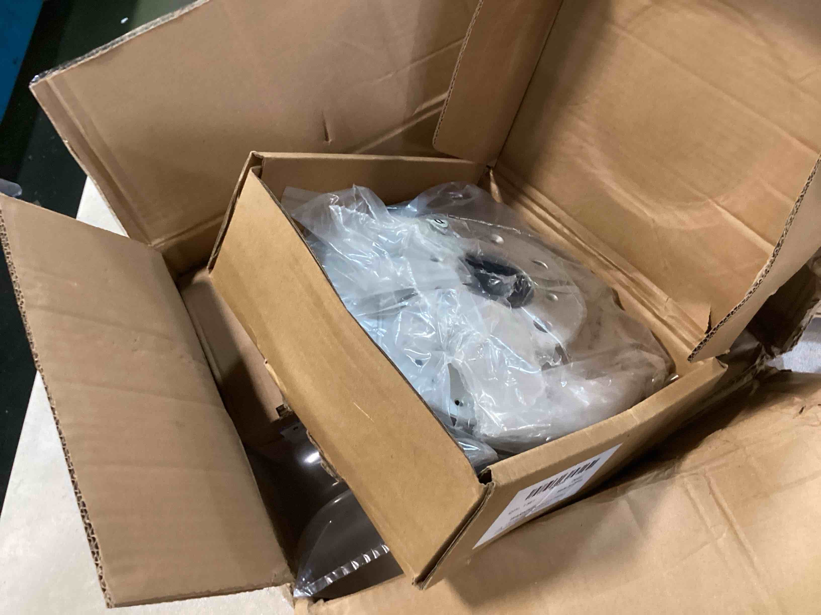 https://s3.amazonaws.com/lotting-images-prod/bidfta/ORG6423846_1718042565397.jpeg