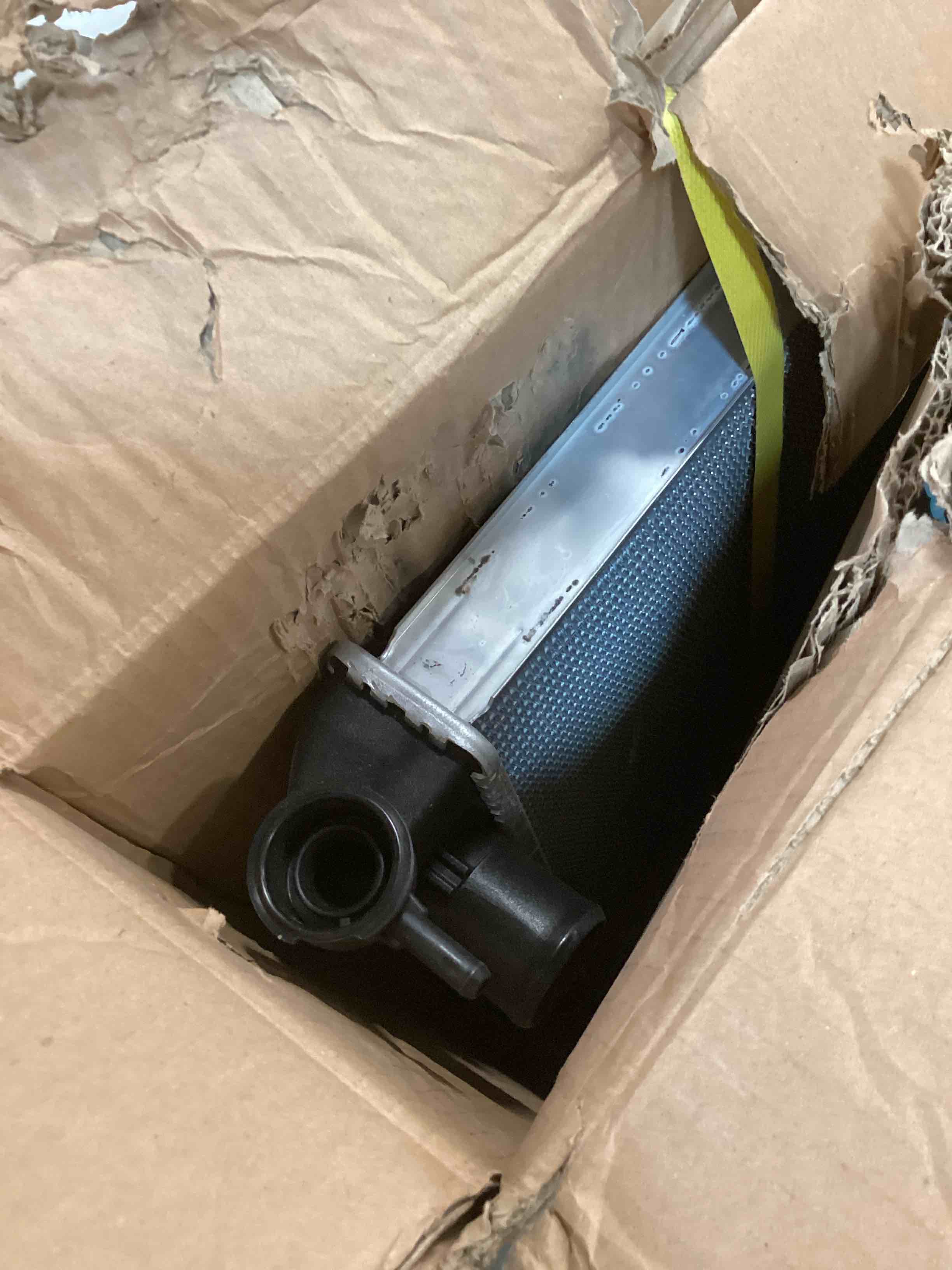 https://s3.amazonaws.com/lotting-images-prod/bidfta/ORG6424106_1718135329965.jpeg