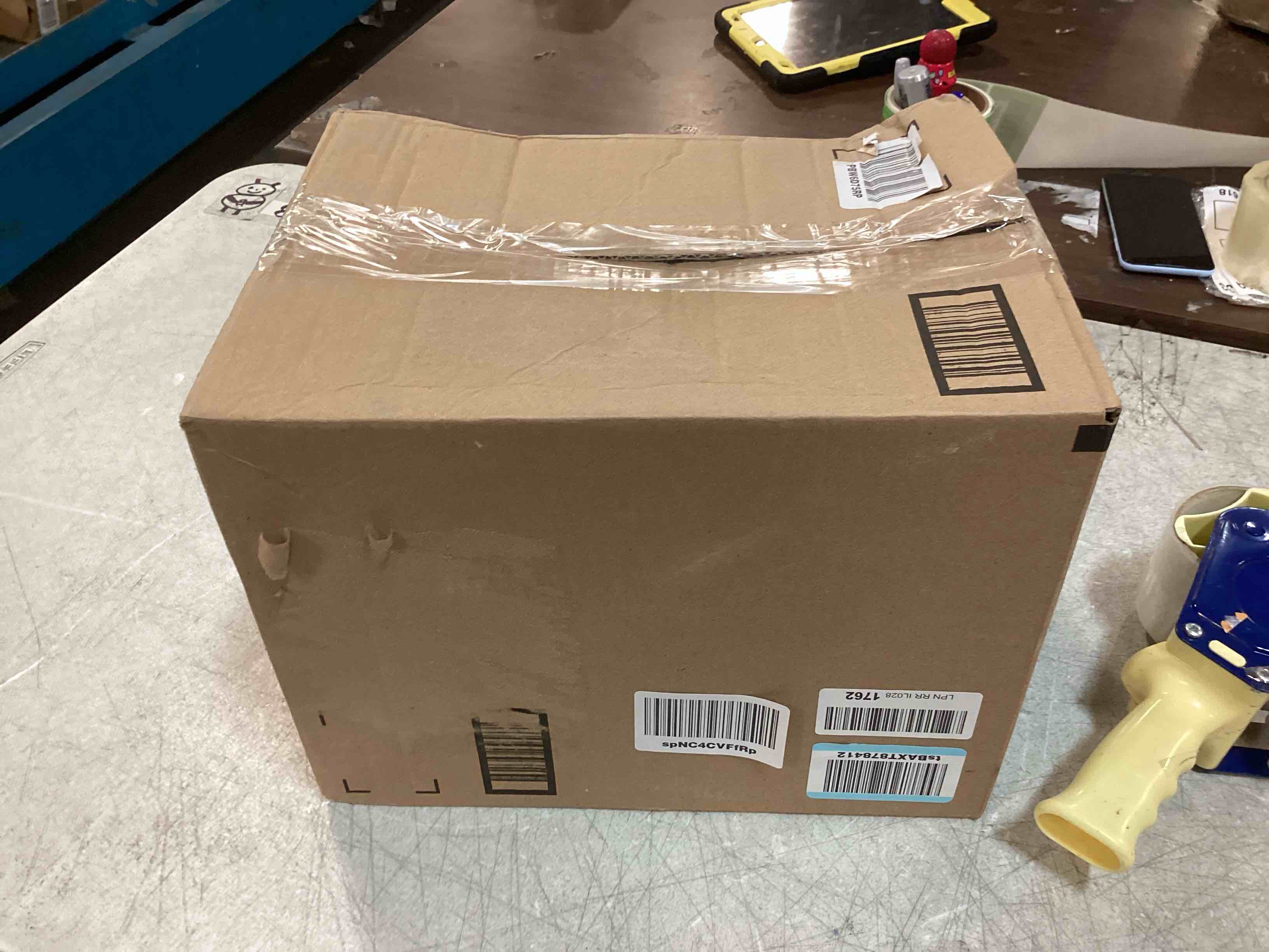 https://s3.amazonaws.com/lotting-images-prod/bidfta/ORG6424130_1718194649380.jpeg