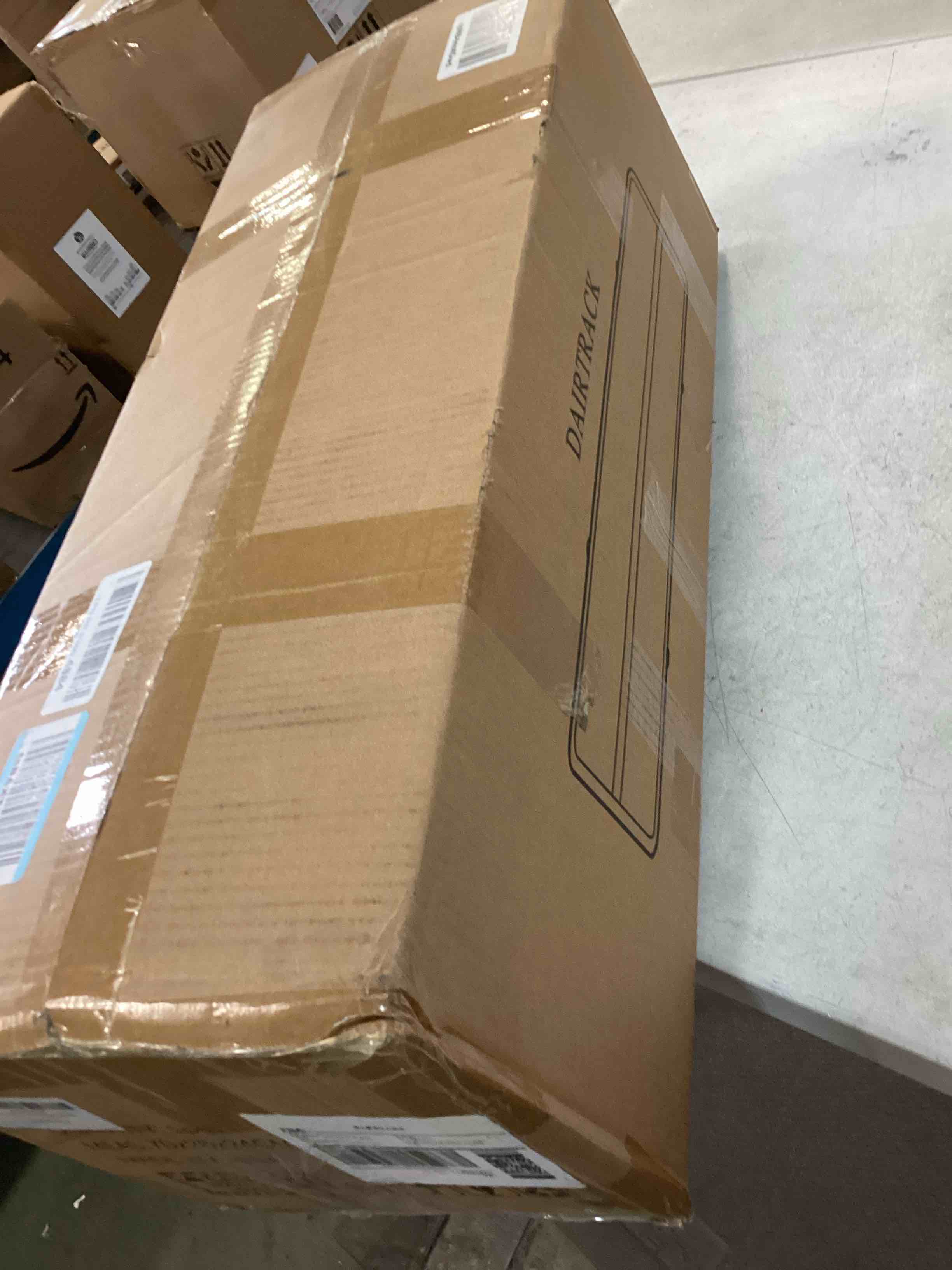 https://s3.amazonaws.com/lotting-images-prod/bidfta/ORG6424617_1718378015510.jpeg