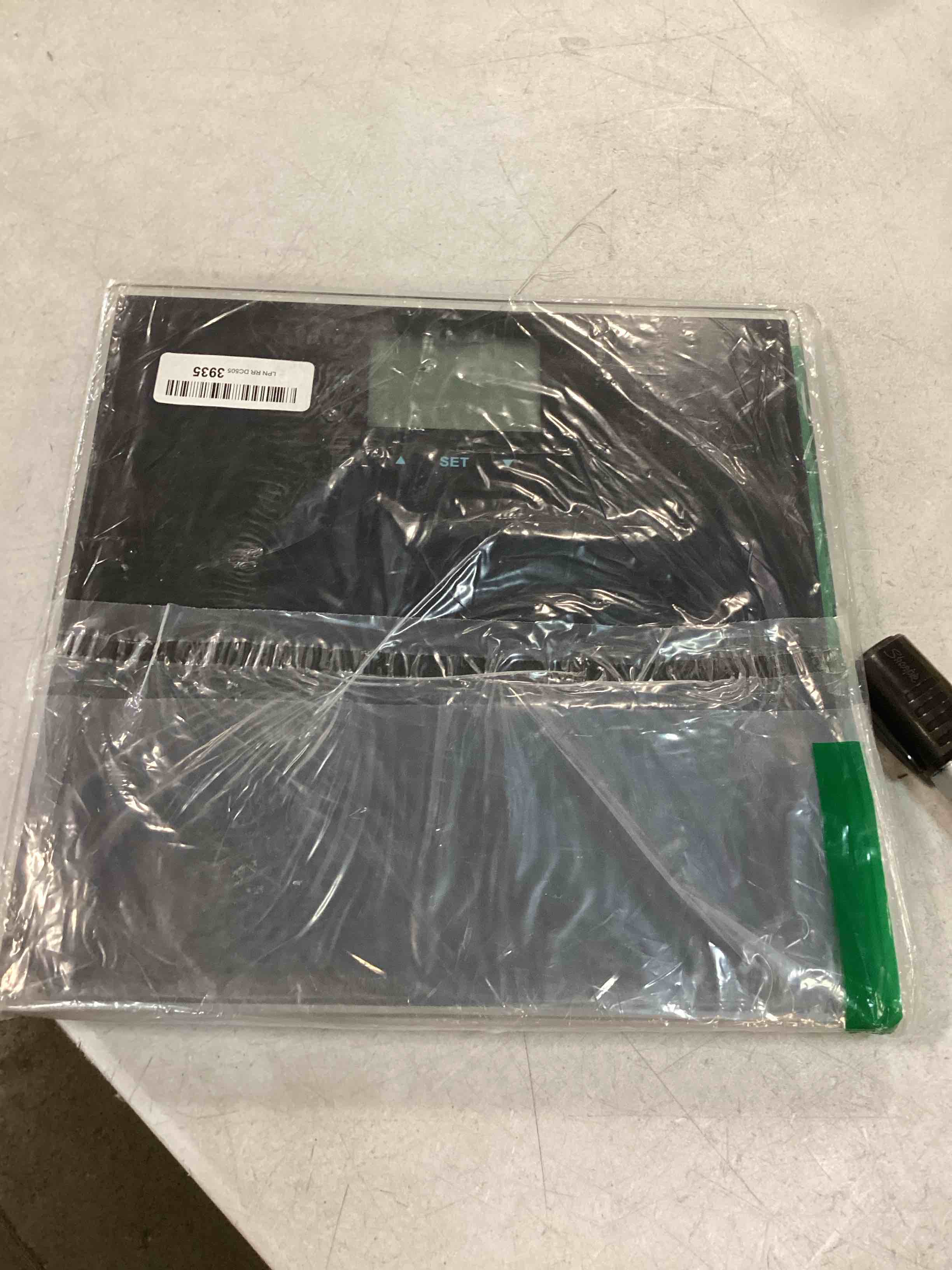 https://s3.amazonaws.com/lotting-images-prod/bidfta/ORG6424736_1718394956252.jpeg