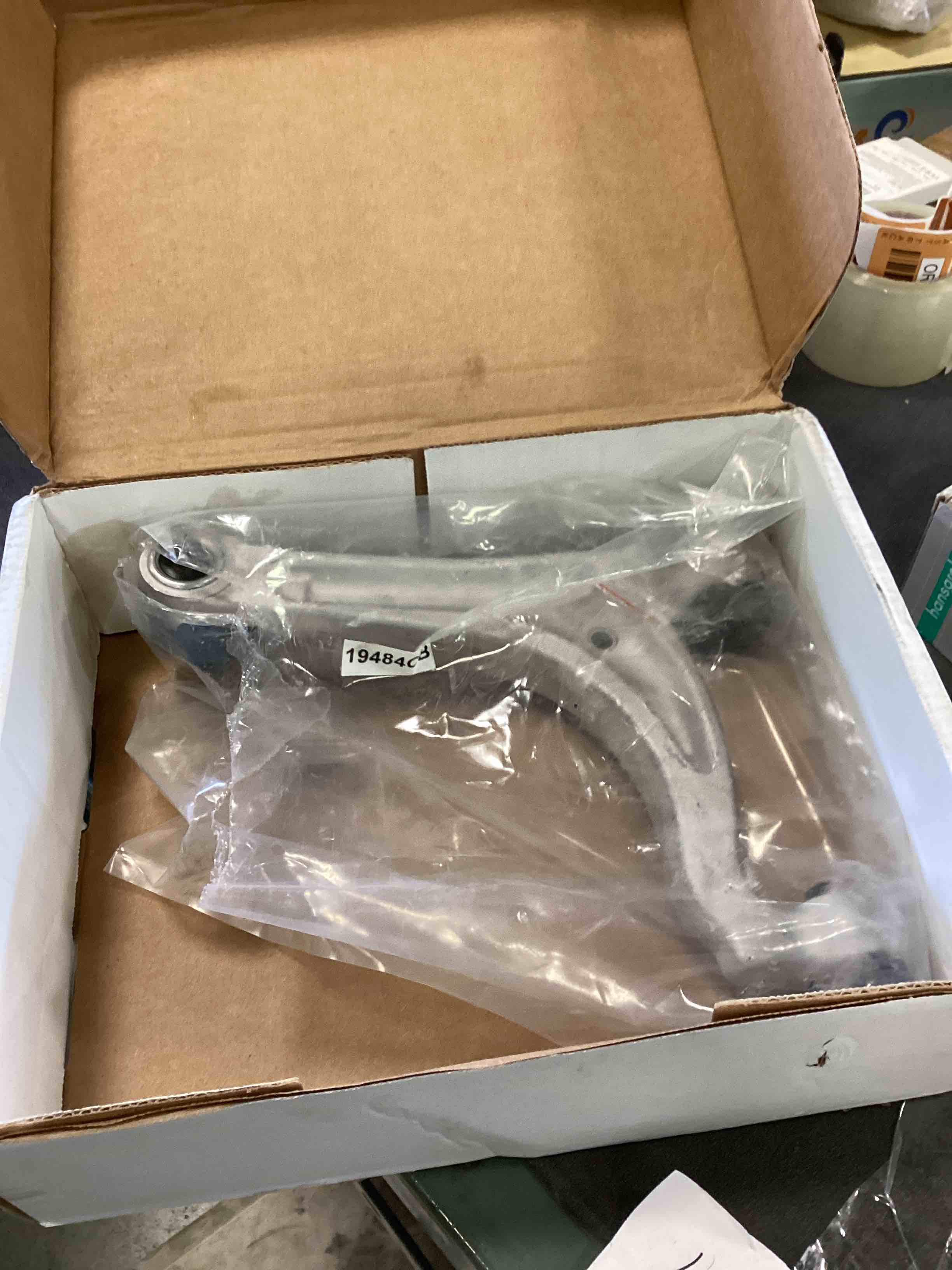 https://s3.amazonaws.com/lotting-images-prod/bidfta/ORG6426951_1717686106637.jpeg
