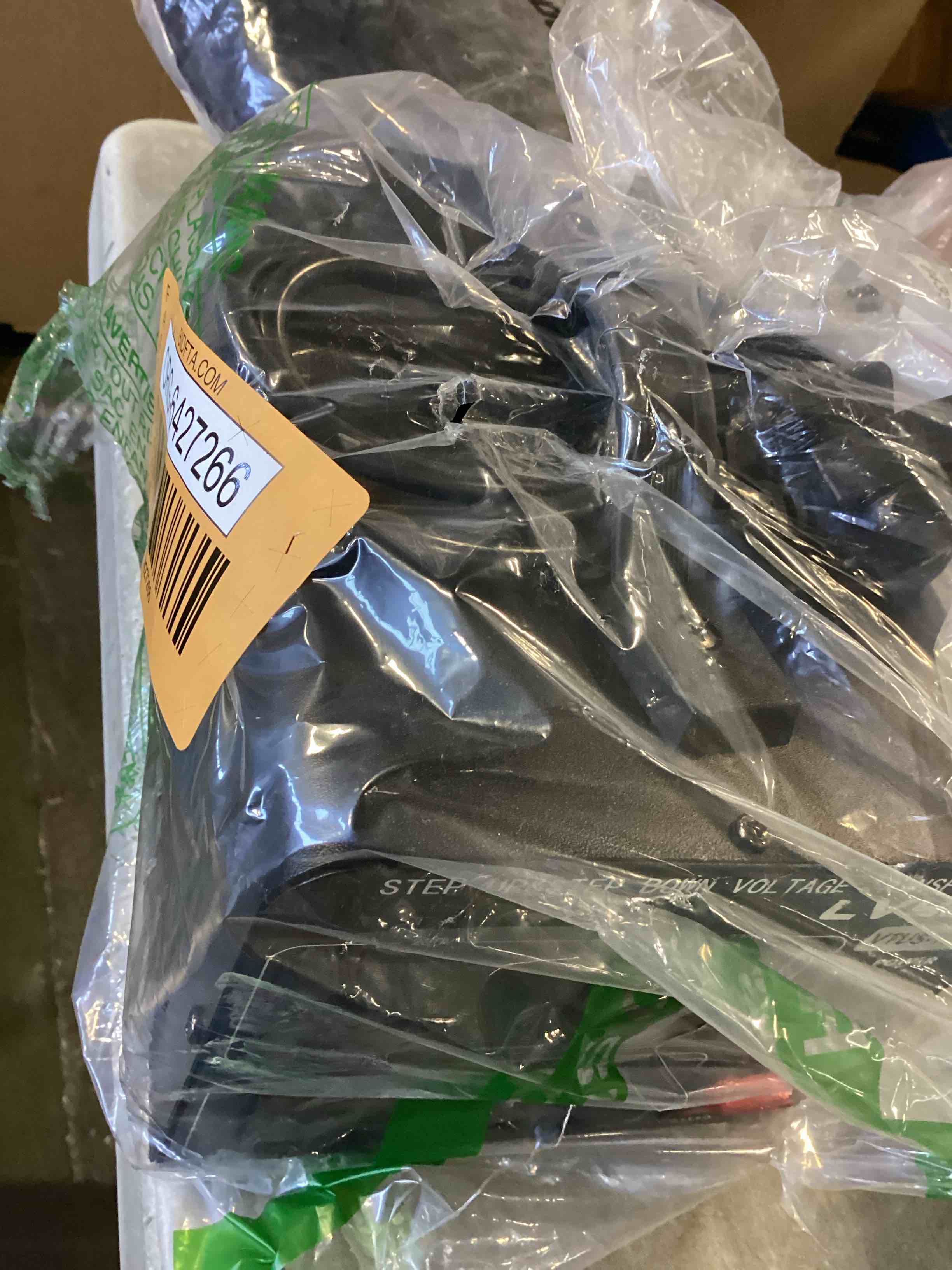 https://s3.amazonaws.com/lotting-images-prod/bidfta/ORG6427266_1717772002479.jpeg