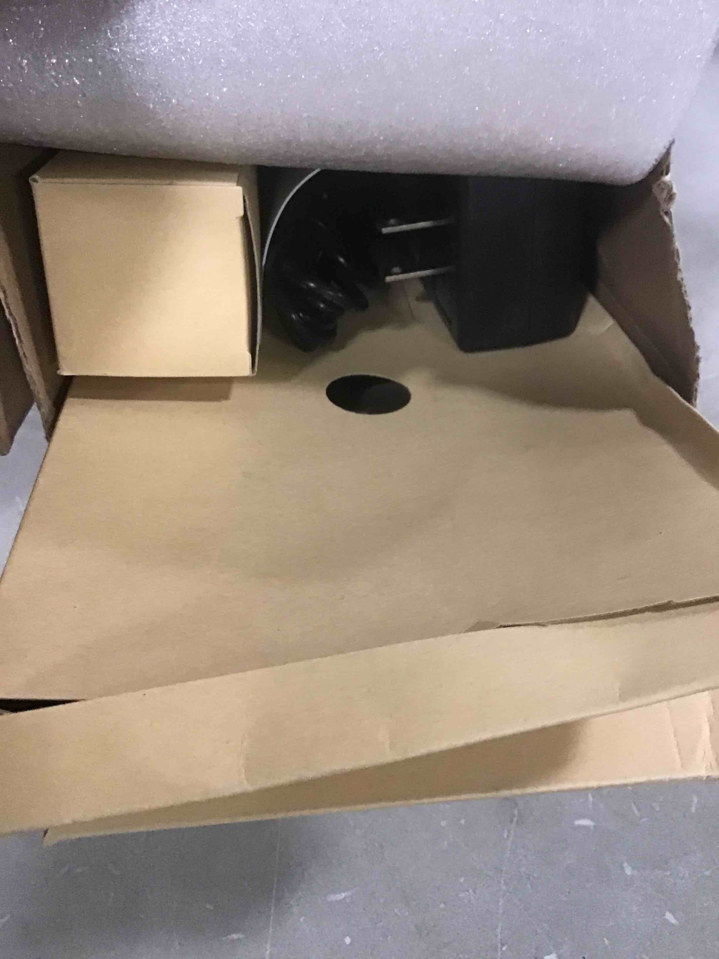 https://s3.amazonaws.com/lotting-images-prod/bidfta/ORG6427631_1718340351997.jpeg